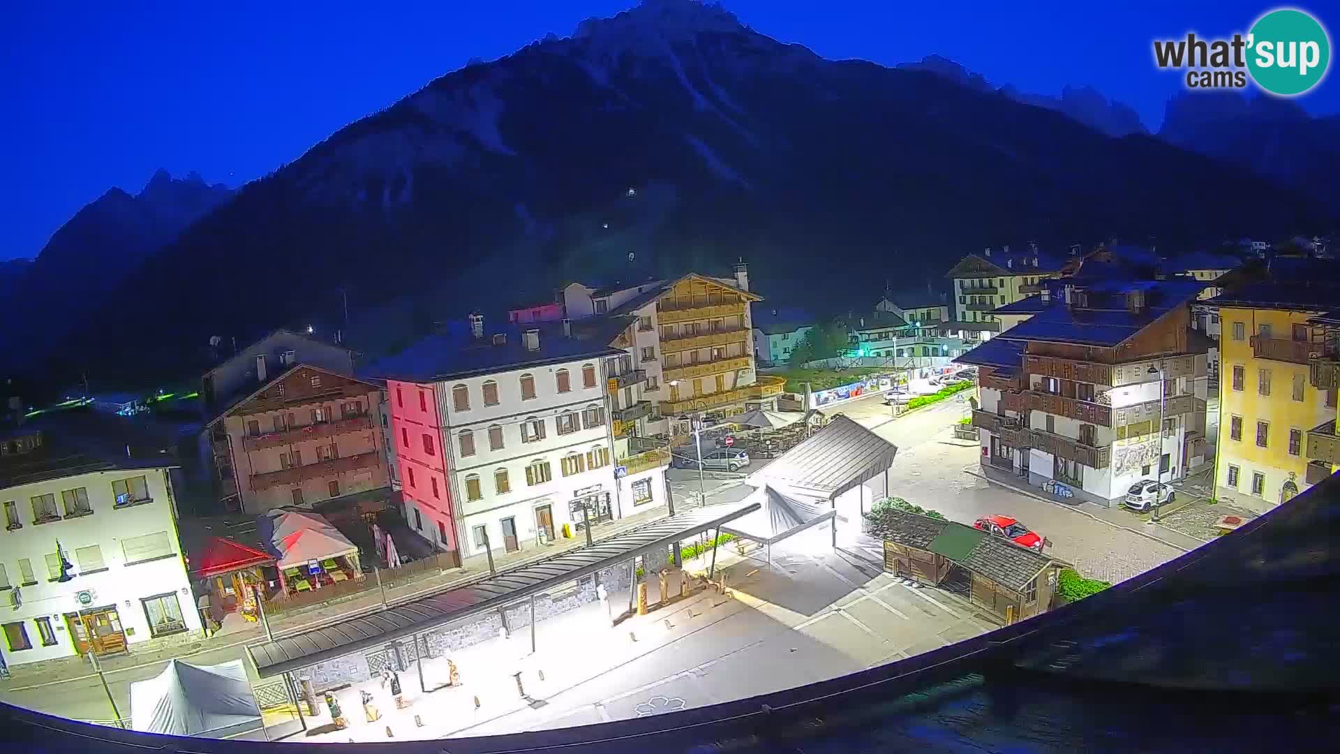 Hauptplatz von Forni di Sopra