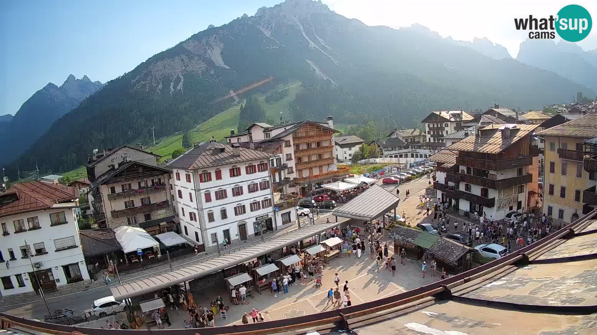 Hauptplatz von Forni di Sopra