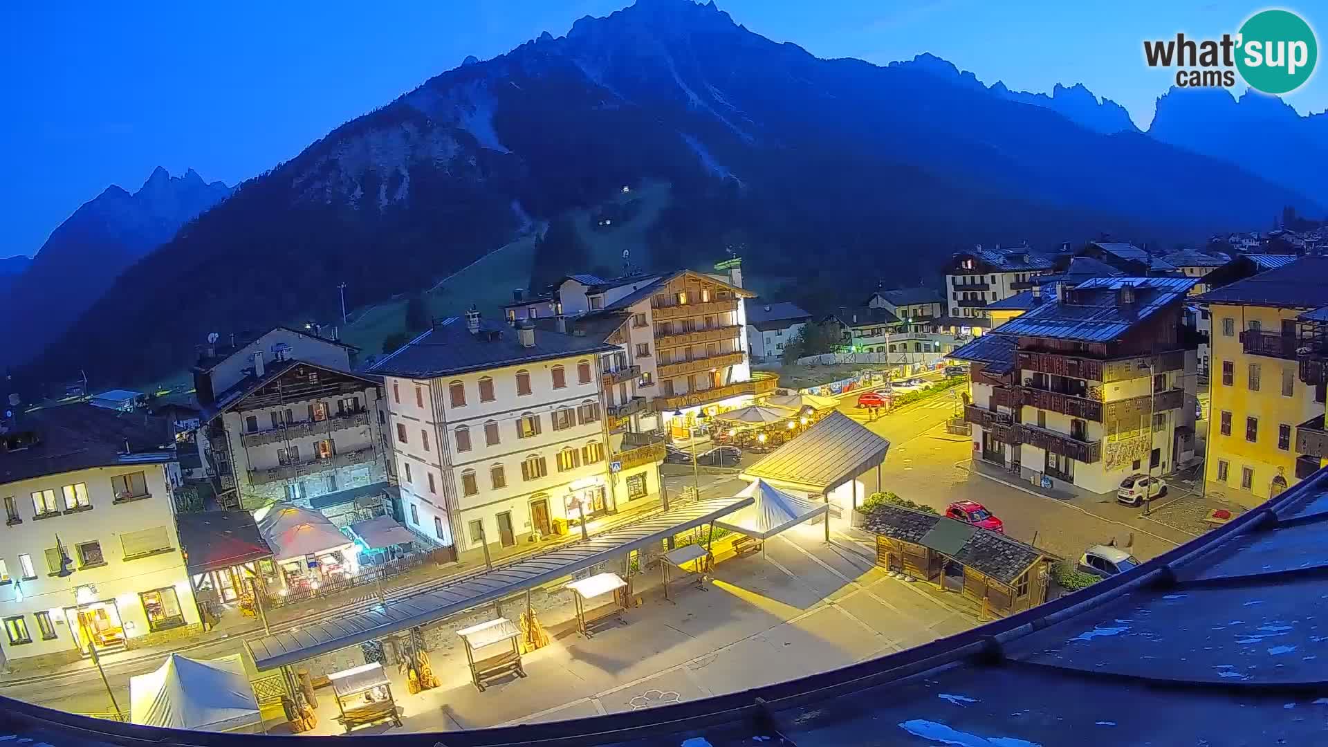 Hauptplatz von Forni di Sopra