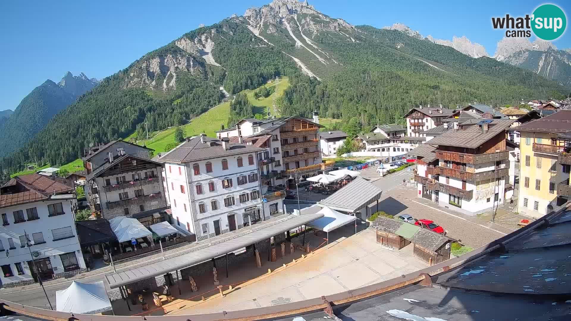 Hauptplatz von Forni di Sopra