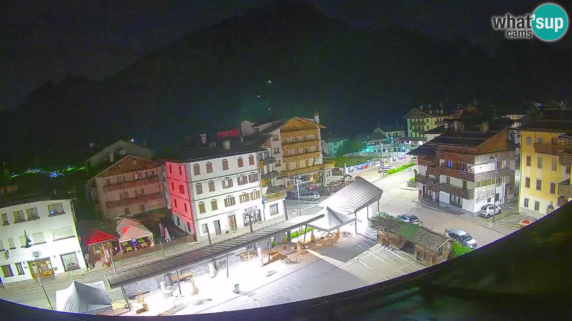Hauptplatz von Forni di Sopra