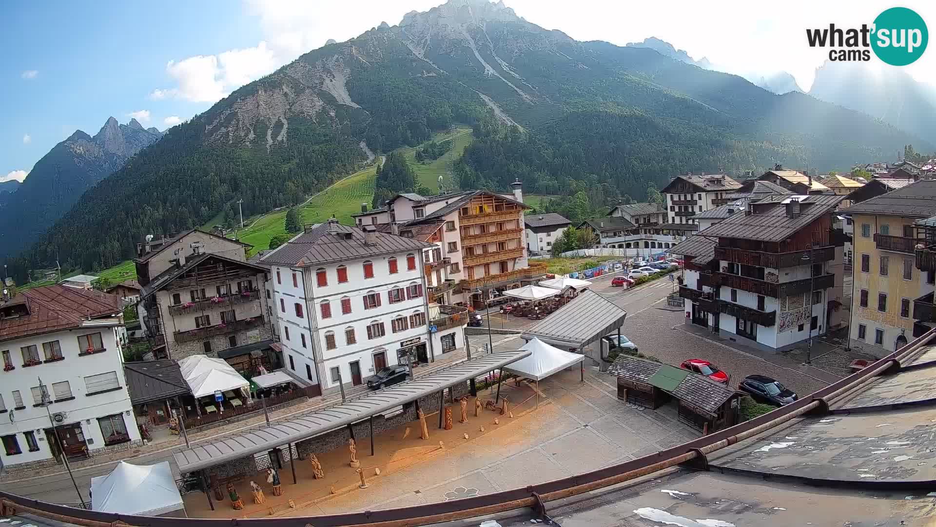 Hauptplatz von Forni di Sopra