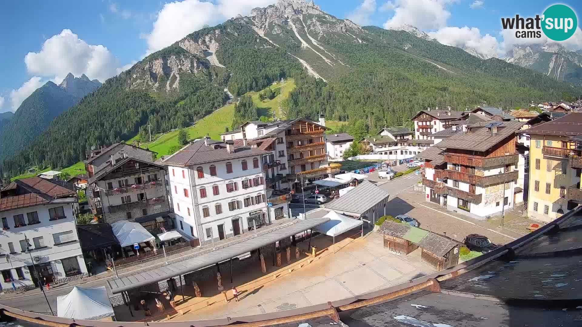 Hauptplatz von Forni di Sopra
