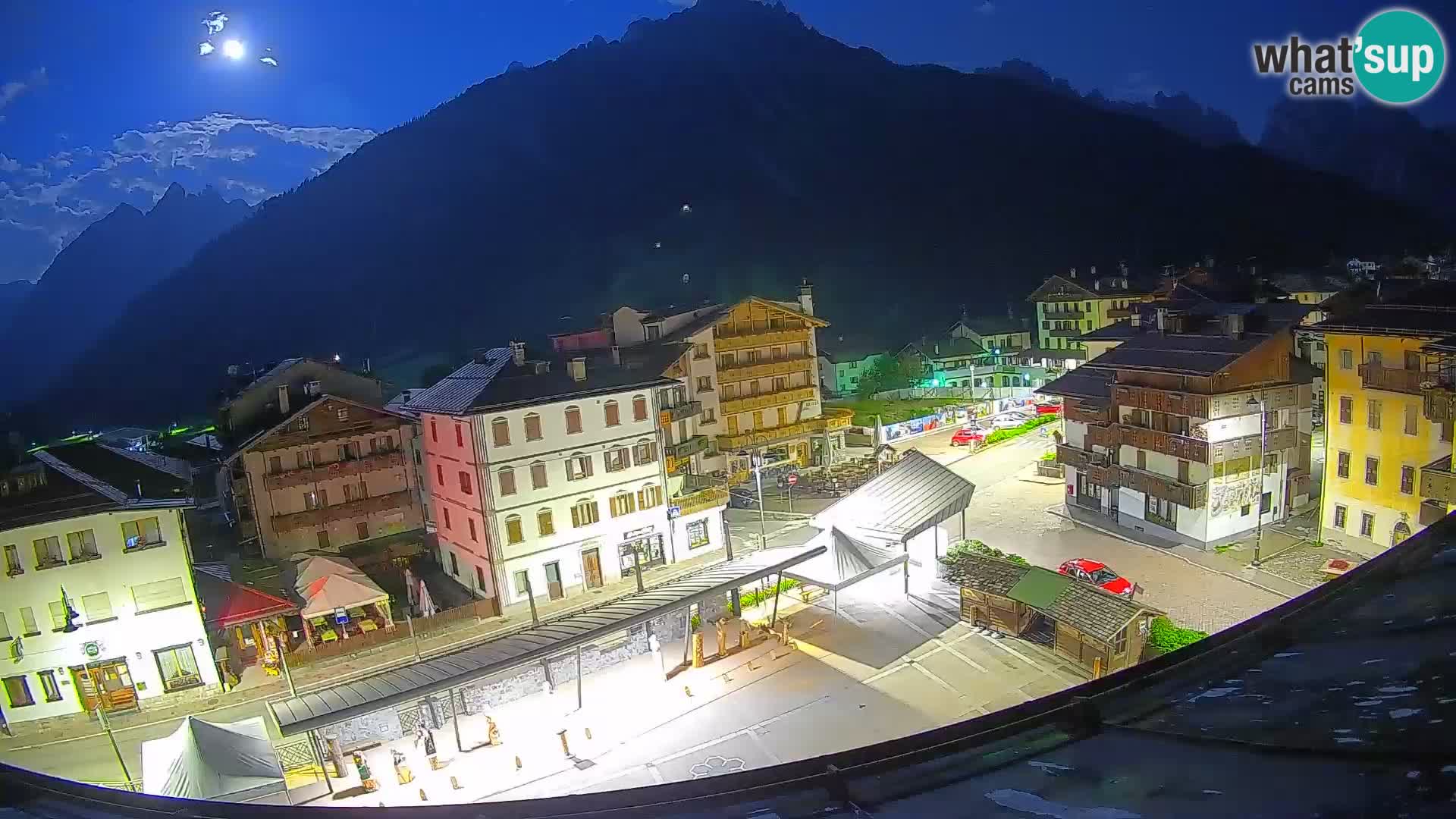 Hauptplatz von Forni di Sopra