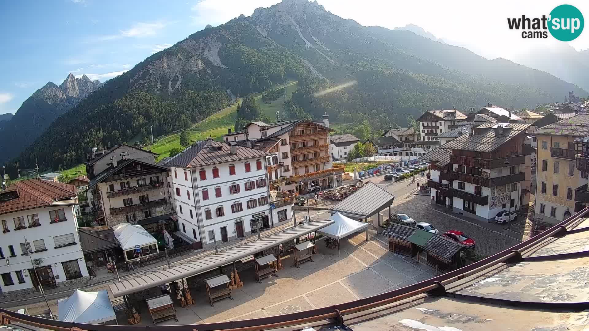 Hauptplatz von Forni di Sopra