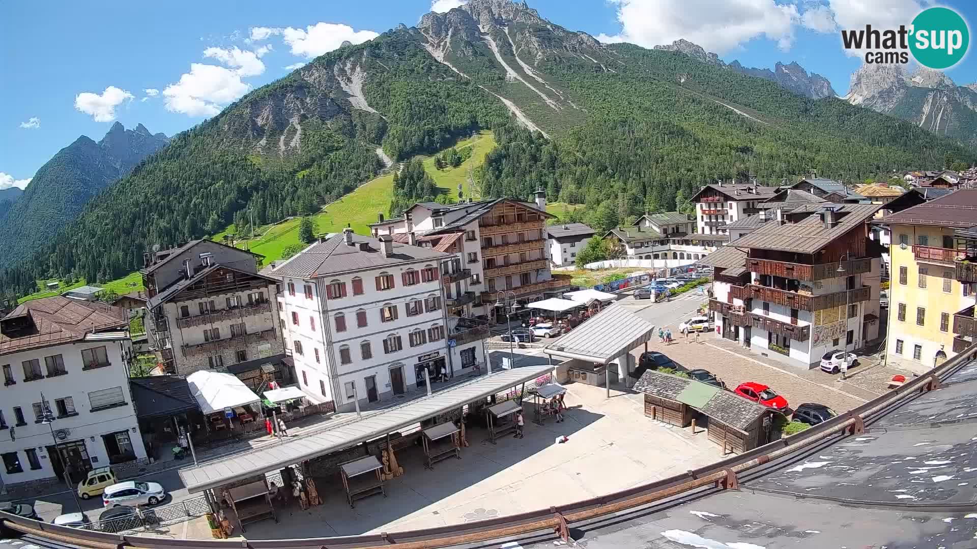 Place principale de Forni di Sopra