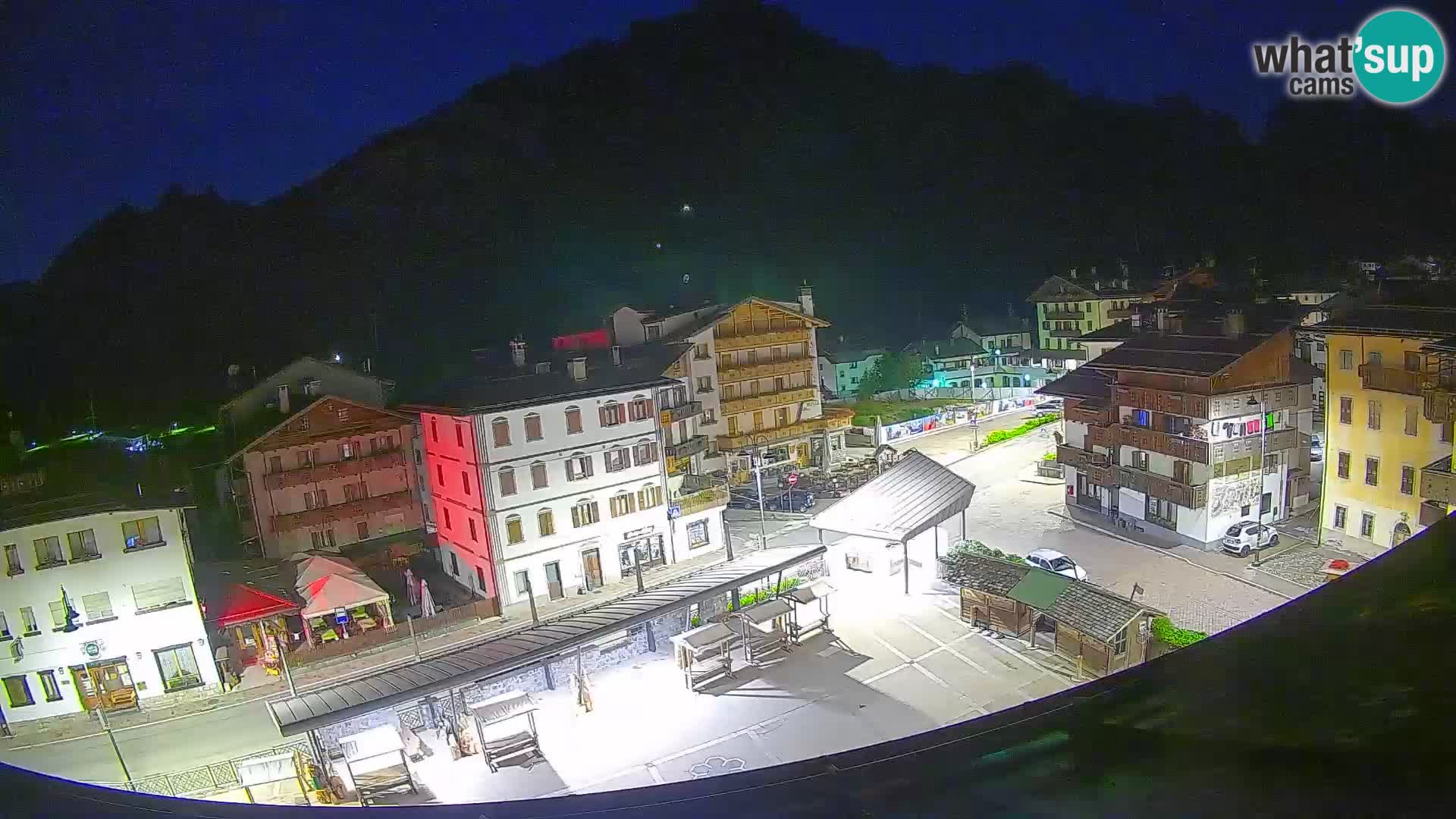 Hauptplatz von Forni di Sopra