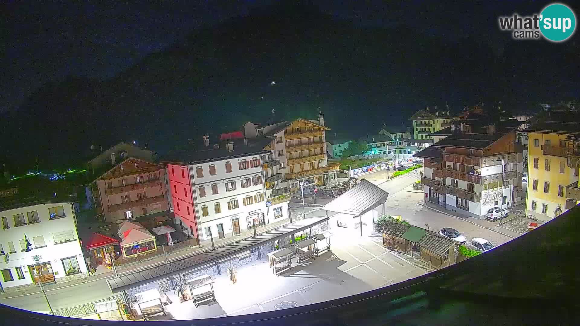 Hauptplatz von Forni di Sopra