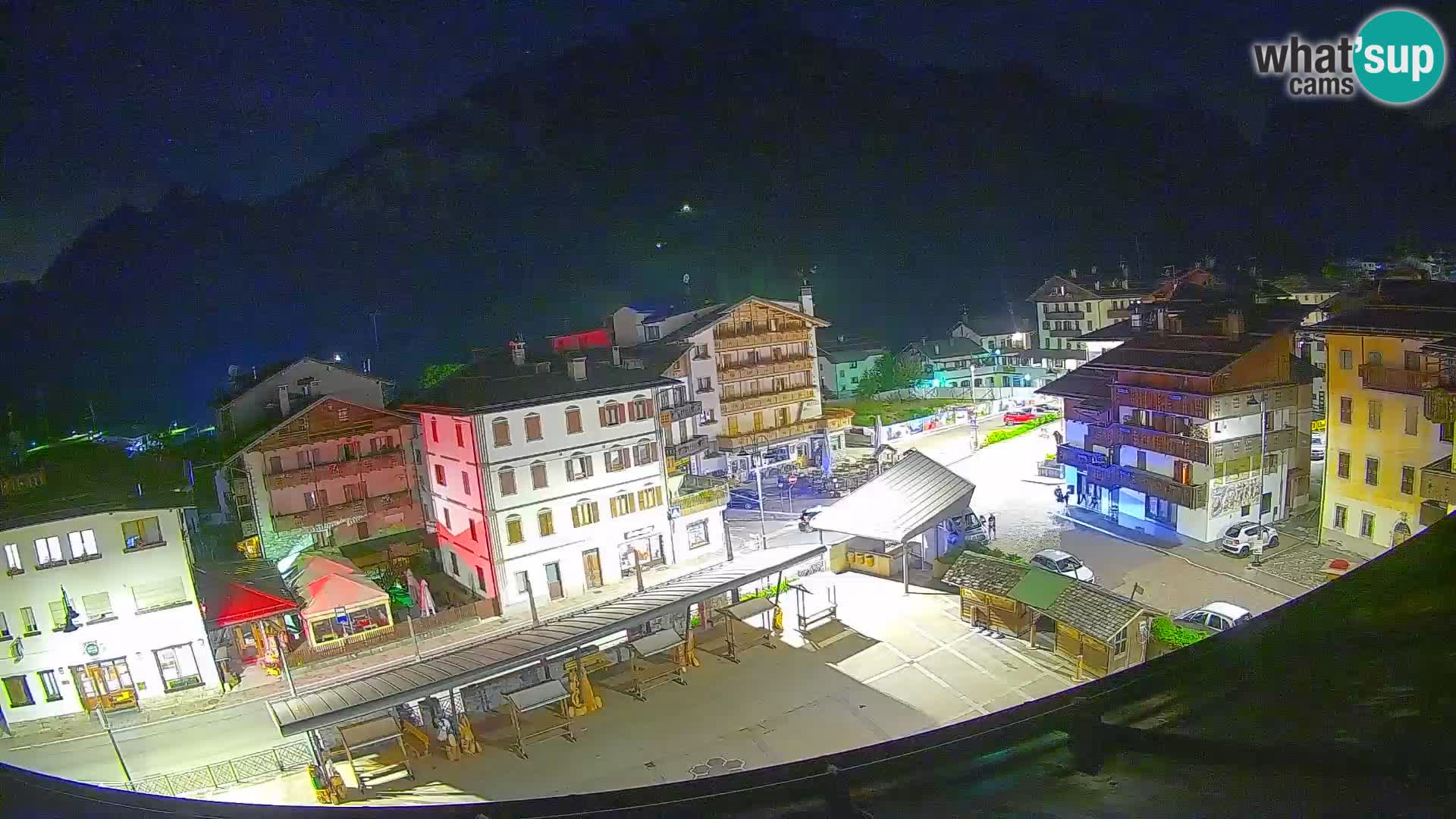 Hauptplatz von Forni di Sopra