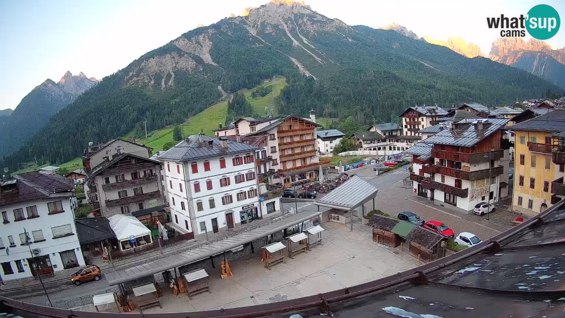Hauptplatz von Forni di Sopra