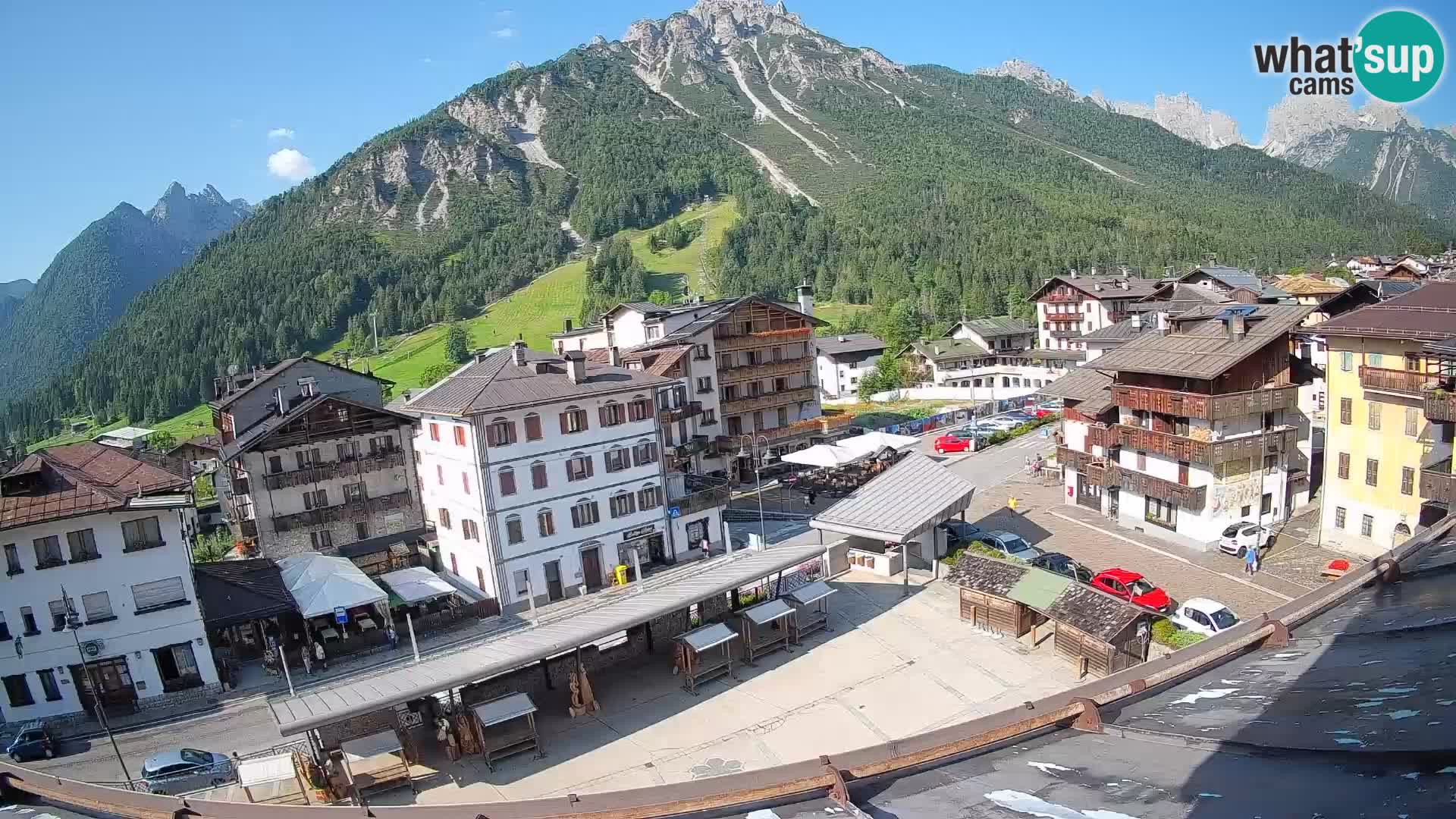 Hauptplatz von Forni di Sopra