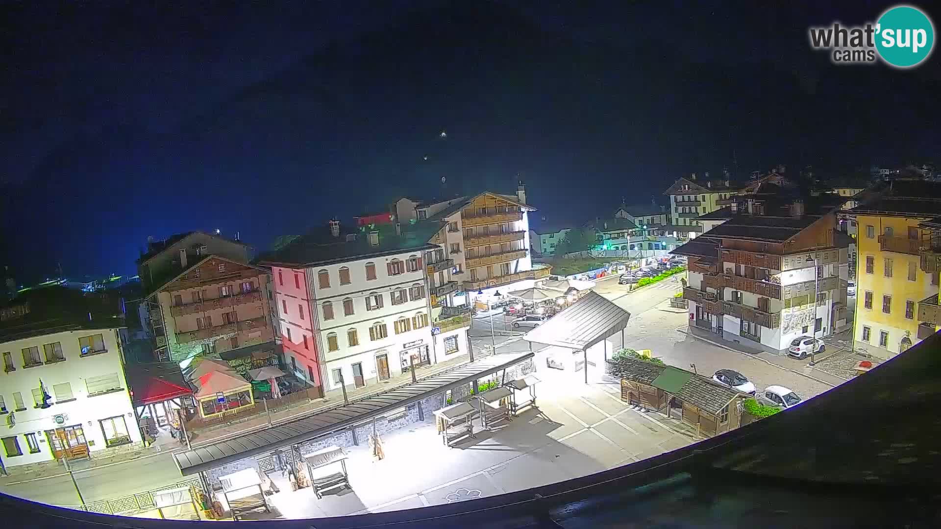 Hauptplatz von Forni di Sopra