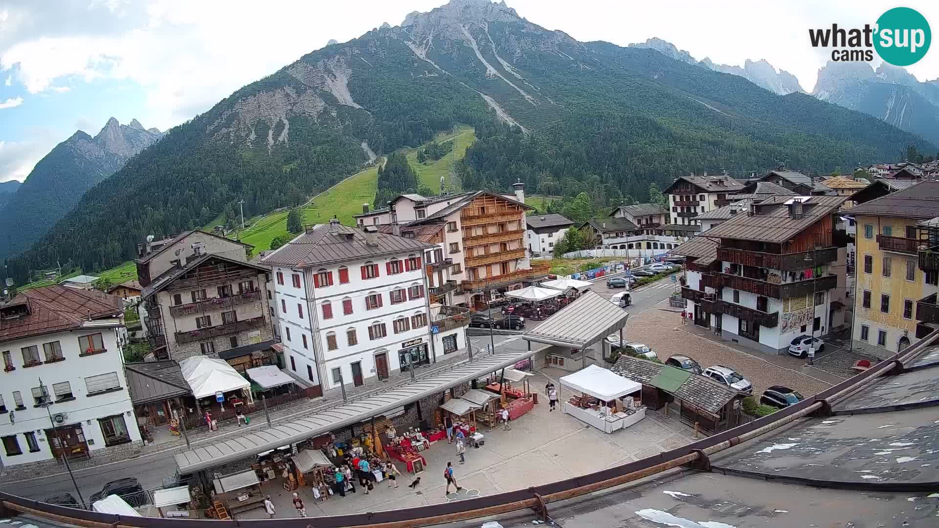 Forni di Sopra main square