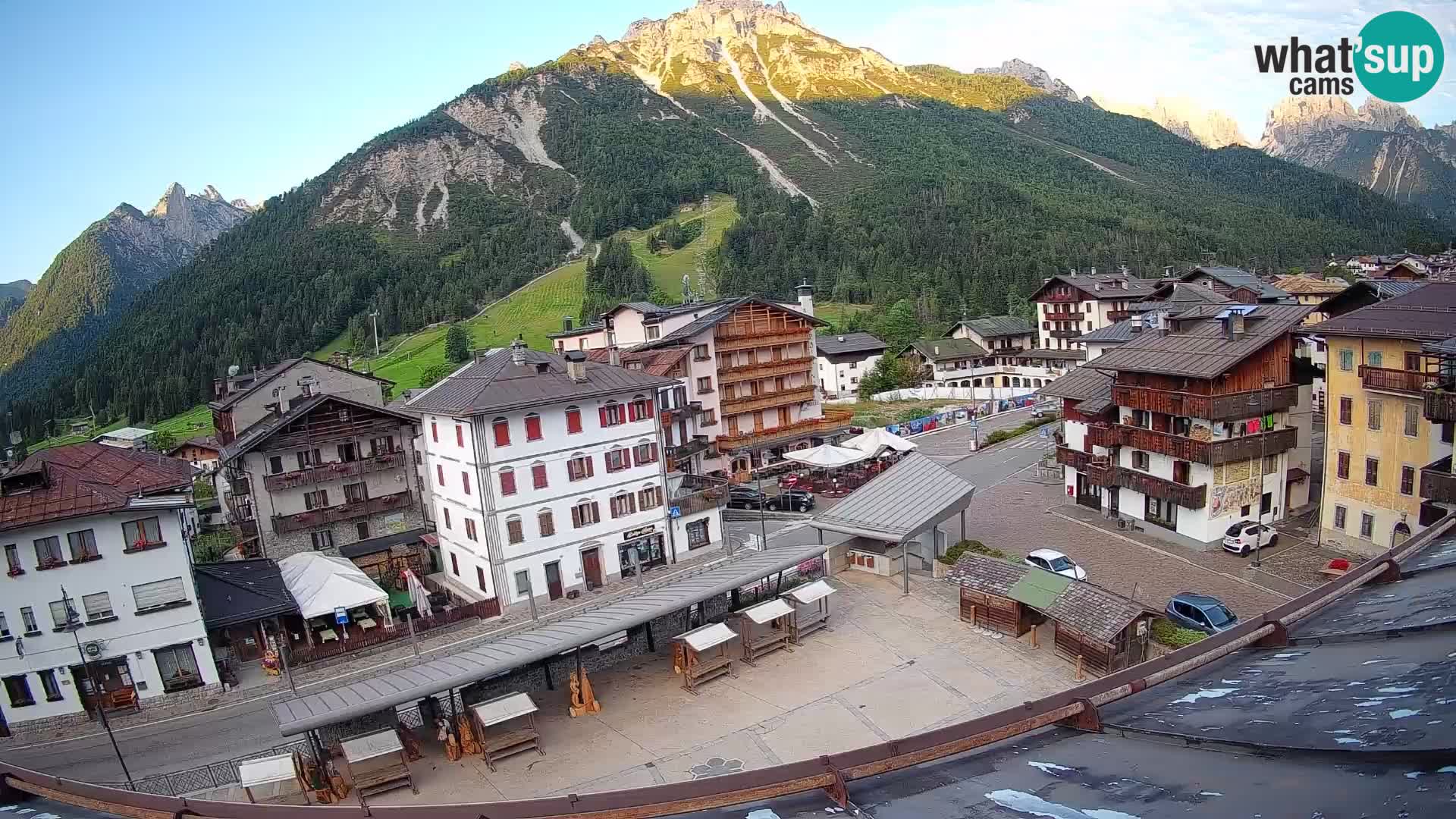 Hauptplatz von Forni di Sopra