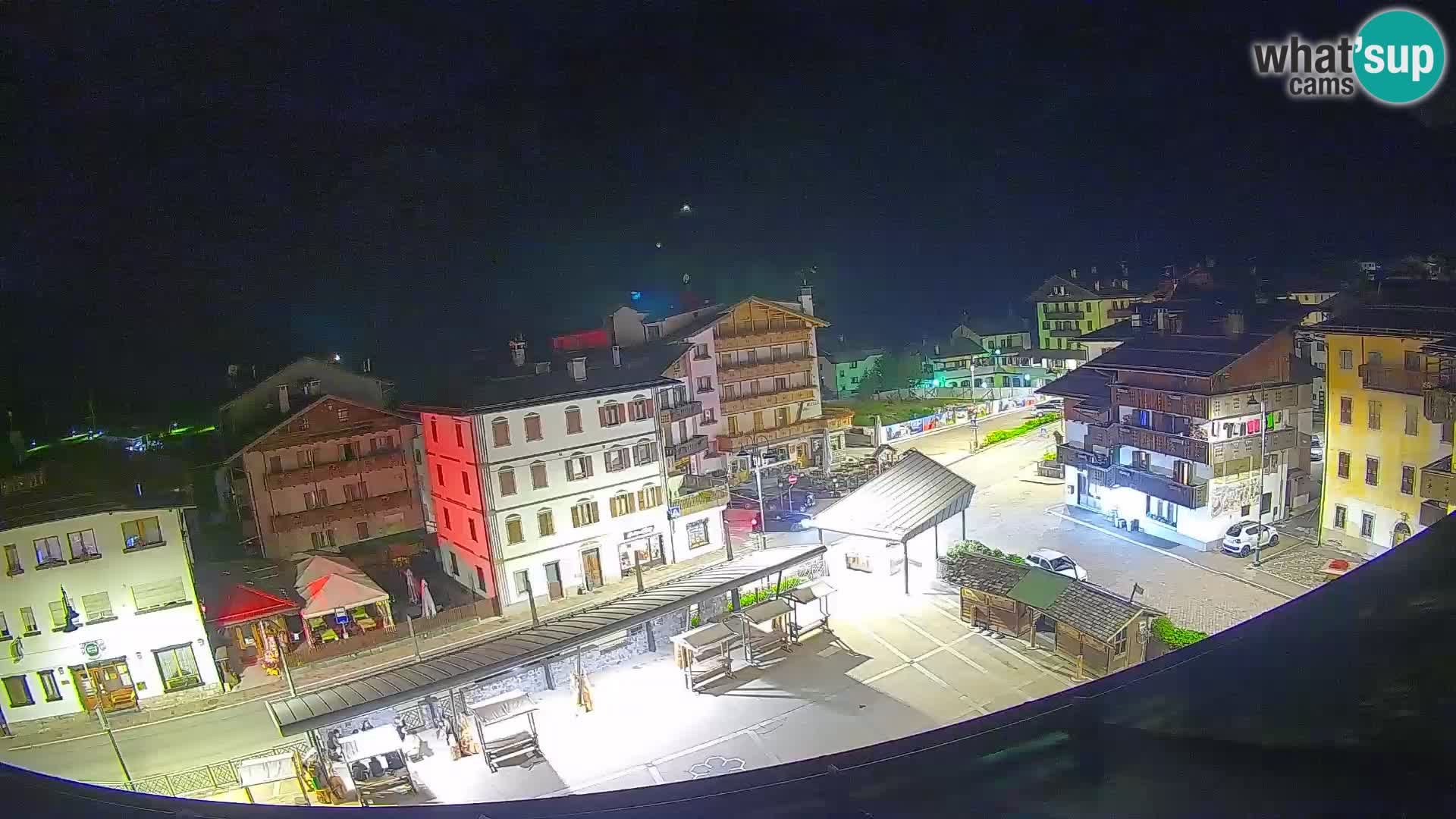 Hauptplatz von Forni di Sopra