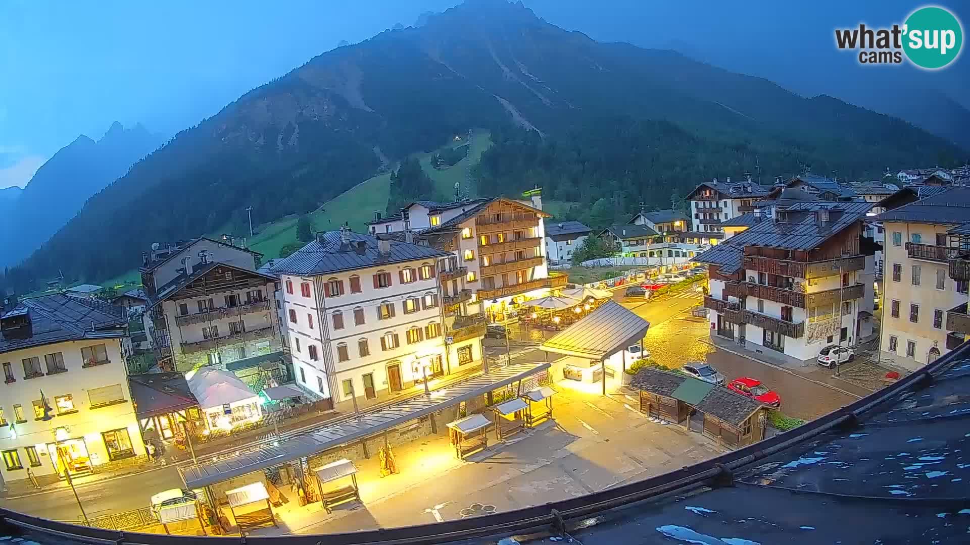 Hauptplatz von Forni di Sopra