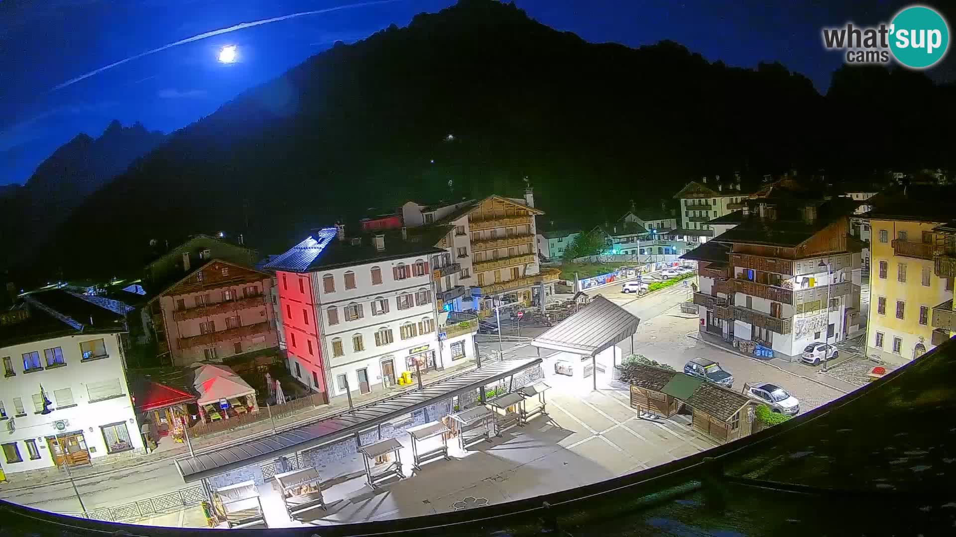 Hauptplatz von Forni di Sopra