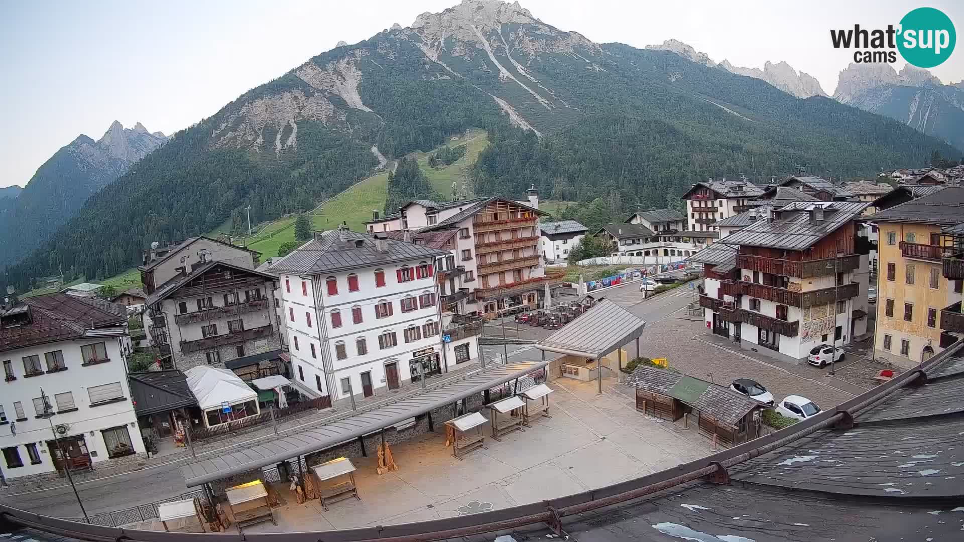 Hauptplatz von Forni di Sopra