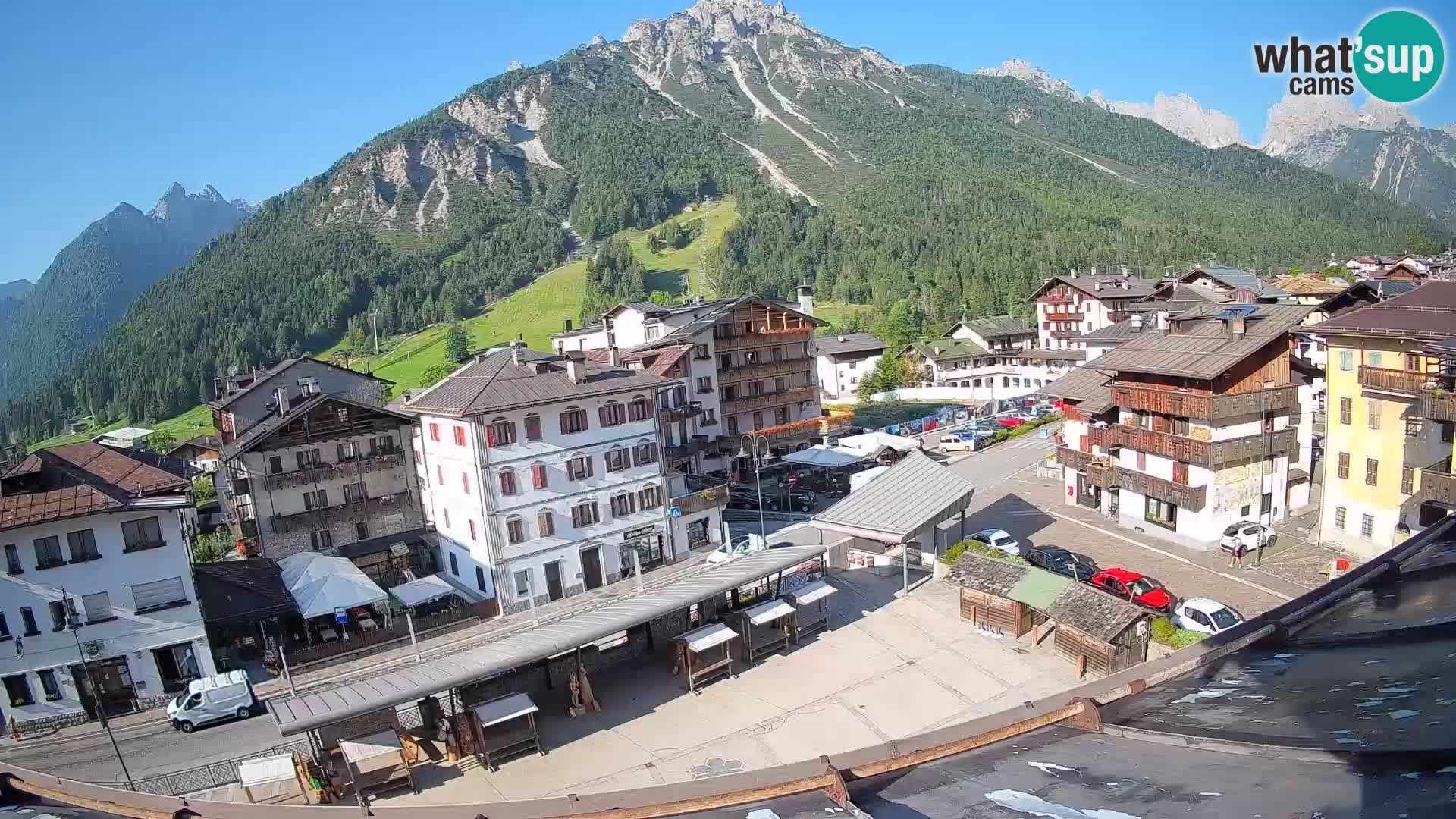 Hauptplatz von Forni di Sopra
