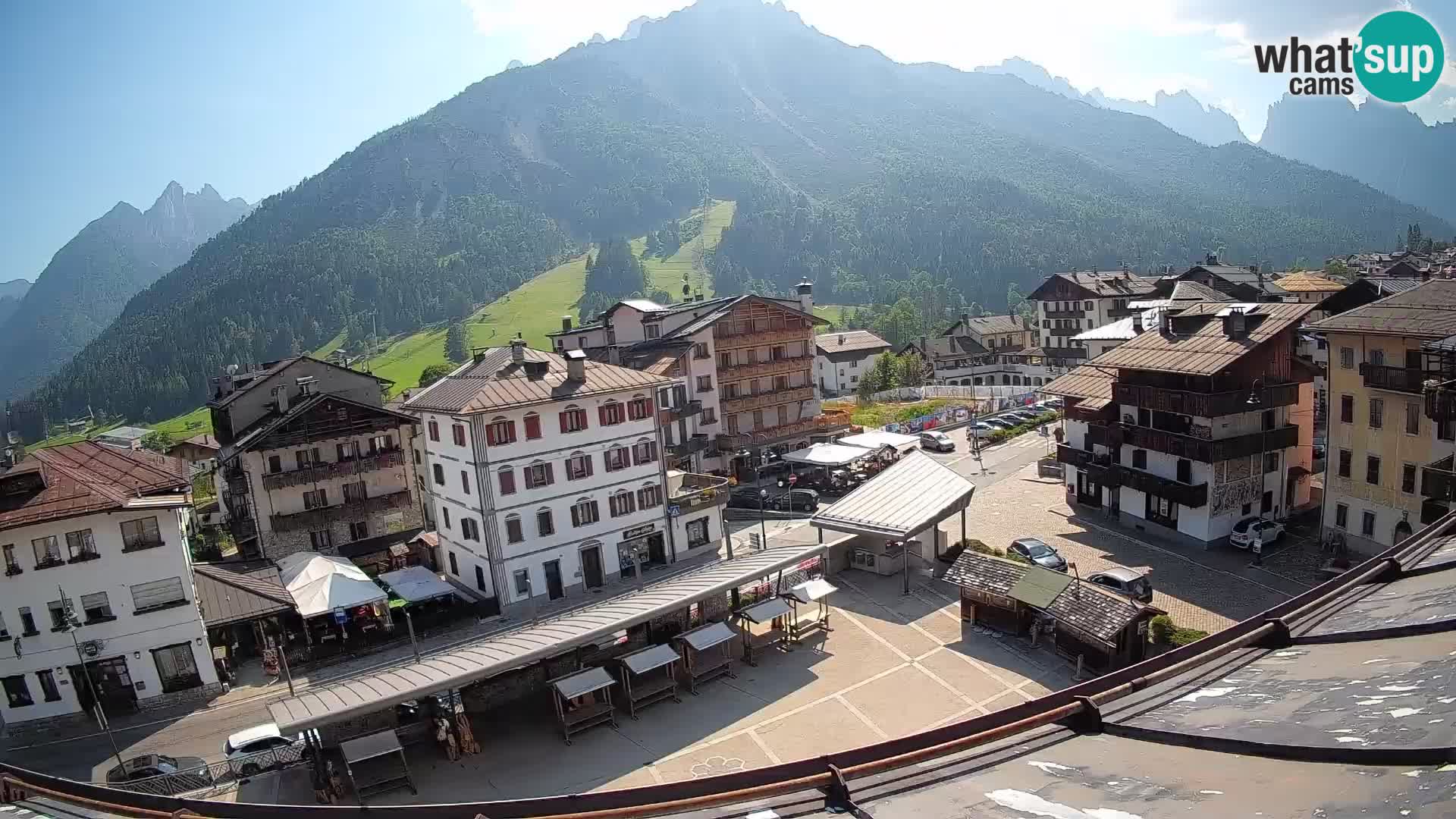 Hauptplatz von Forni di Sopra