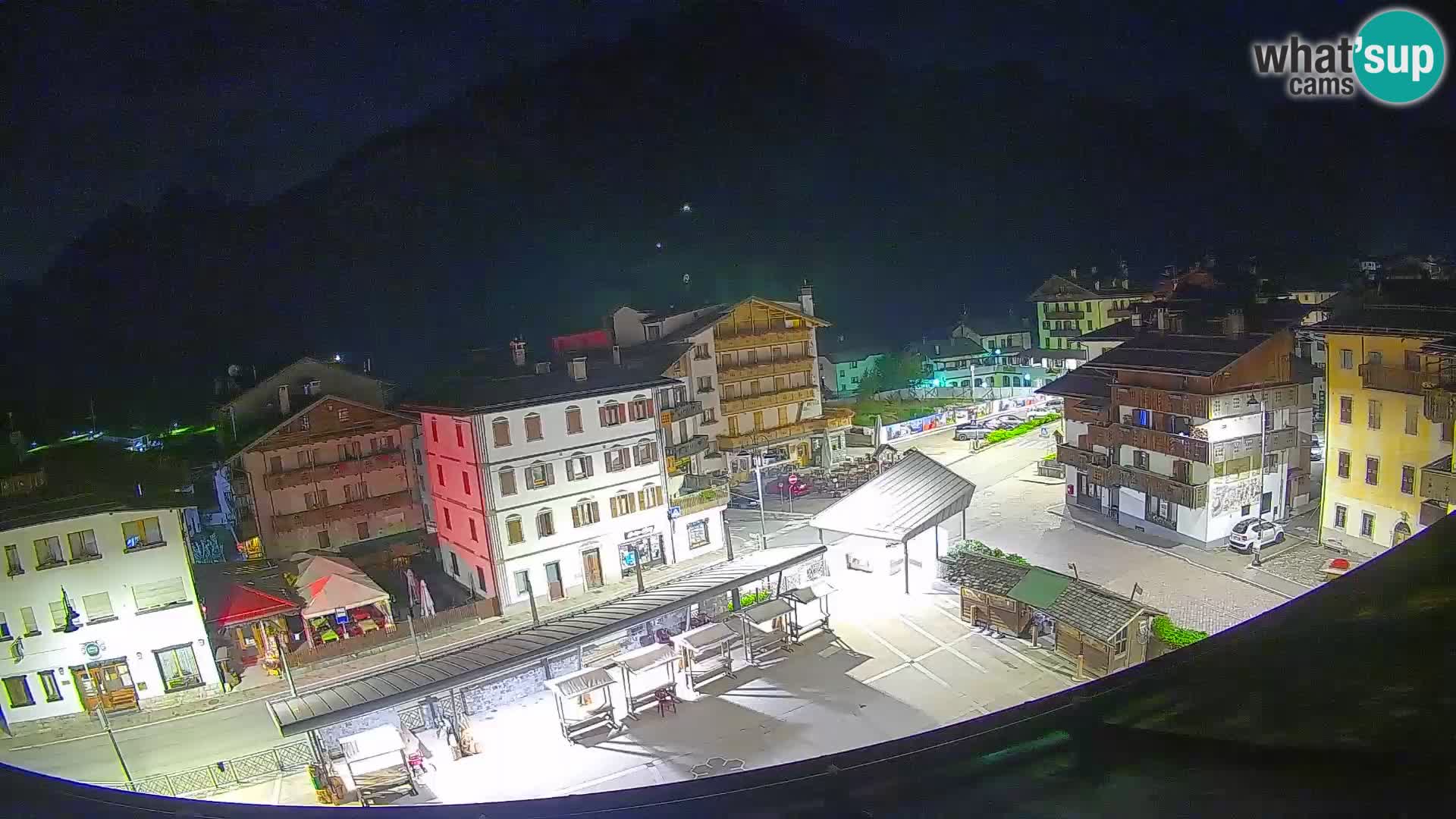 Hauptplatz von Forni di Sopra
