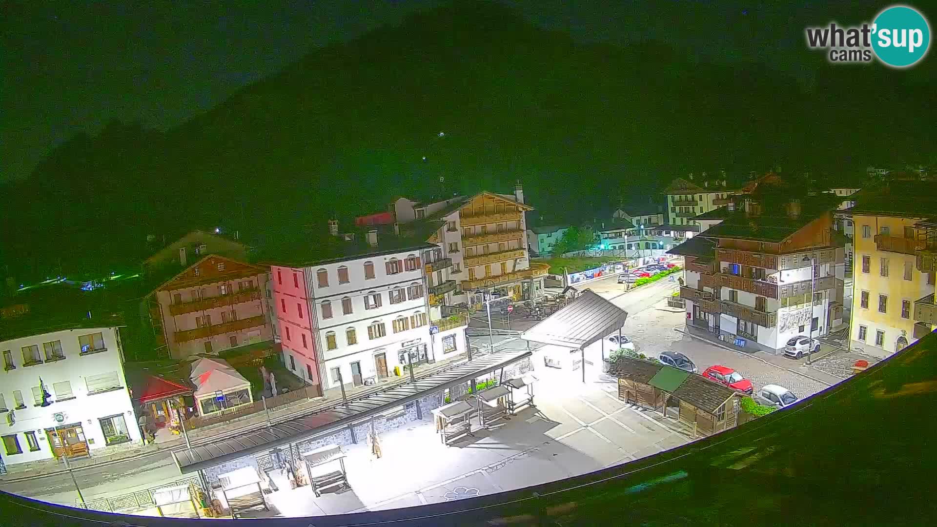 Hauptplatz von Forni di Sopra