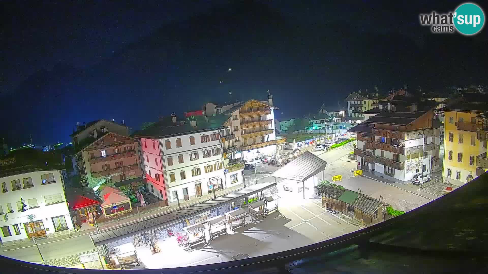 Hauptplatz von Forni di Sopra