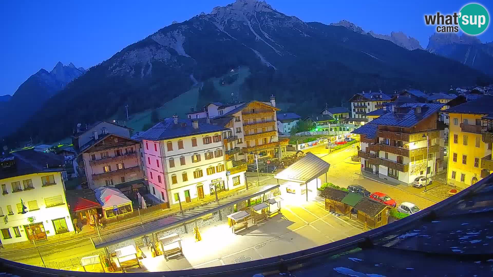Hauptplatz von Forni di Sopra