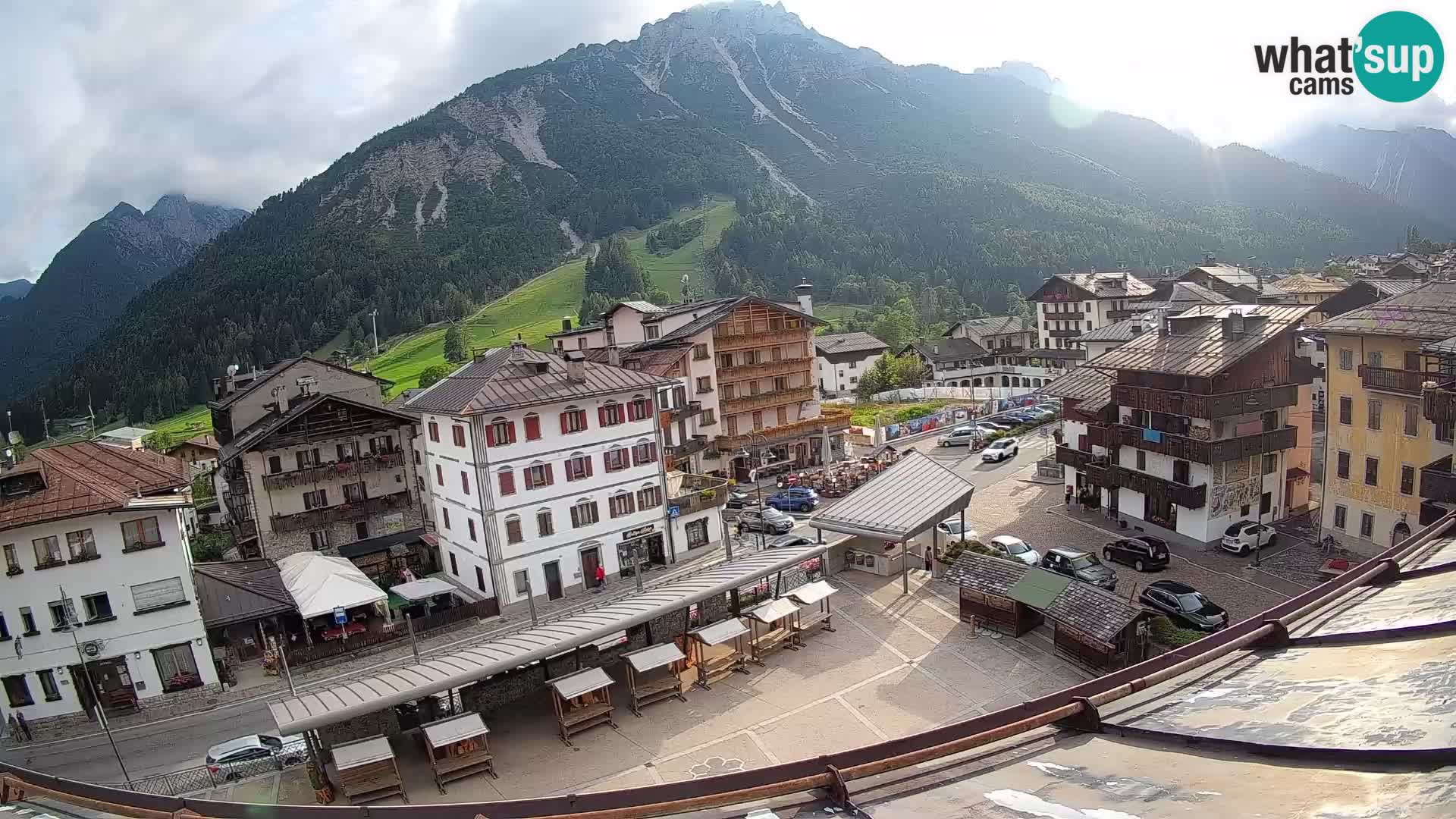 Hauptplatz von Forni di Sopra