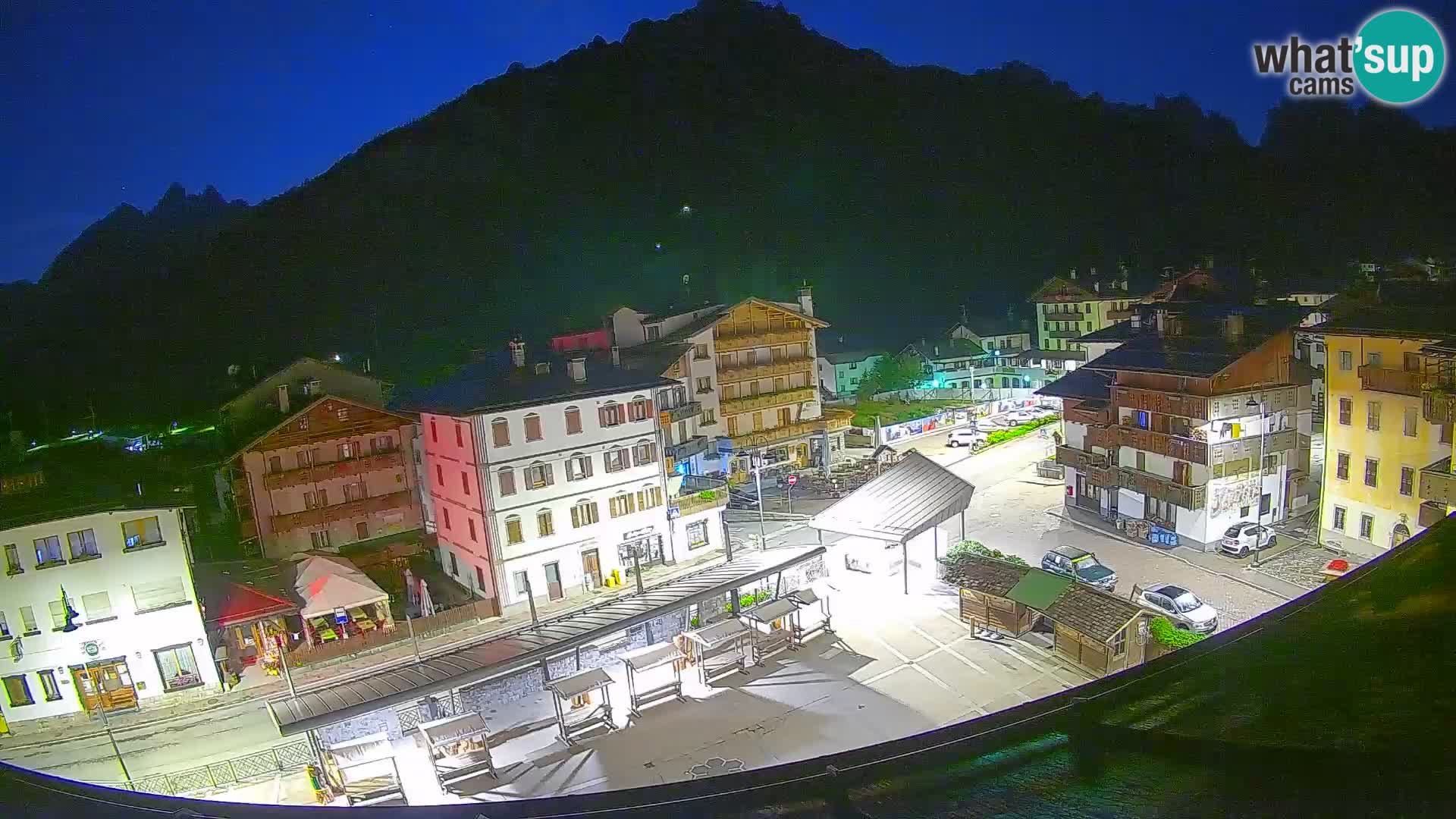 Hauptplatz von Forni di Sopra