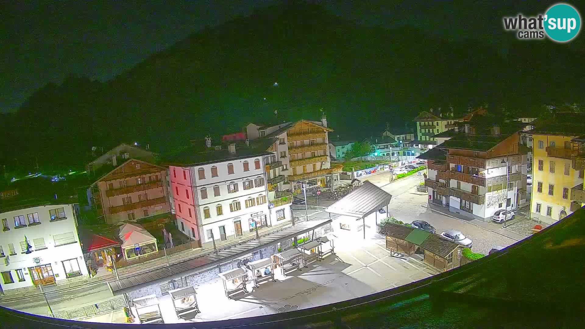 Hauptplatz von Forni di Sopra
