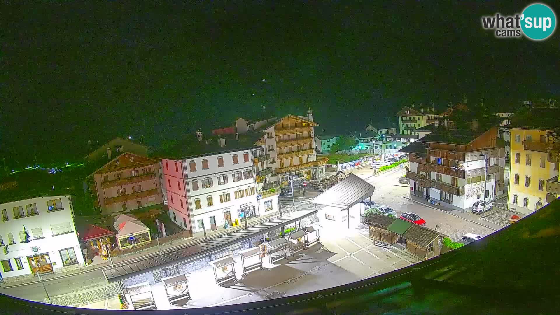 Hauptplatz von Forni di Sopra