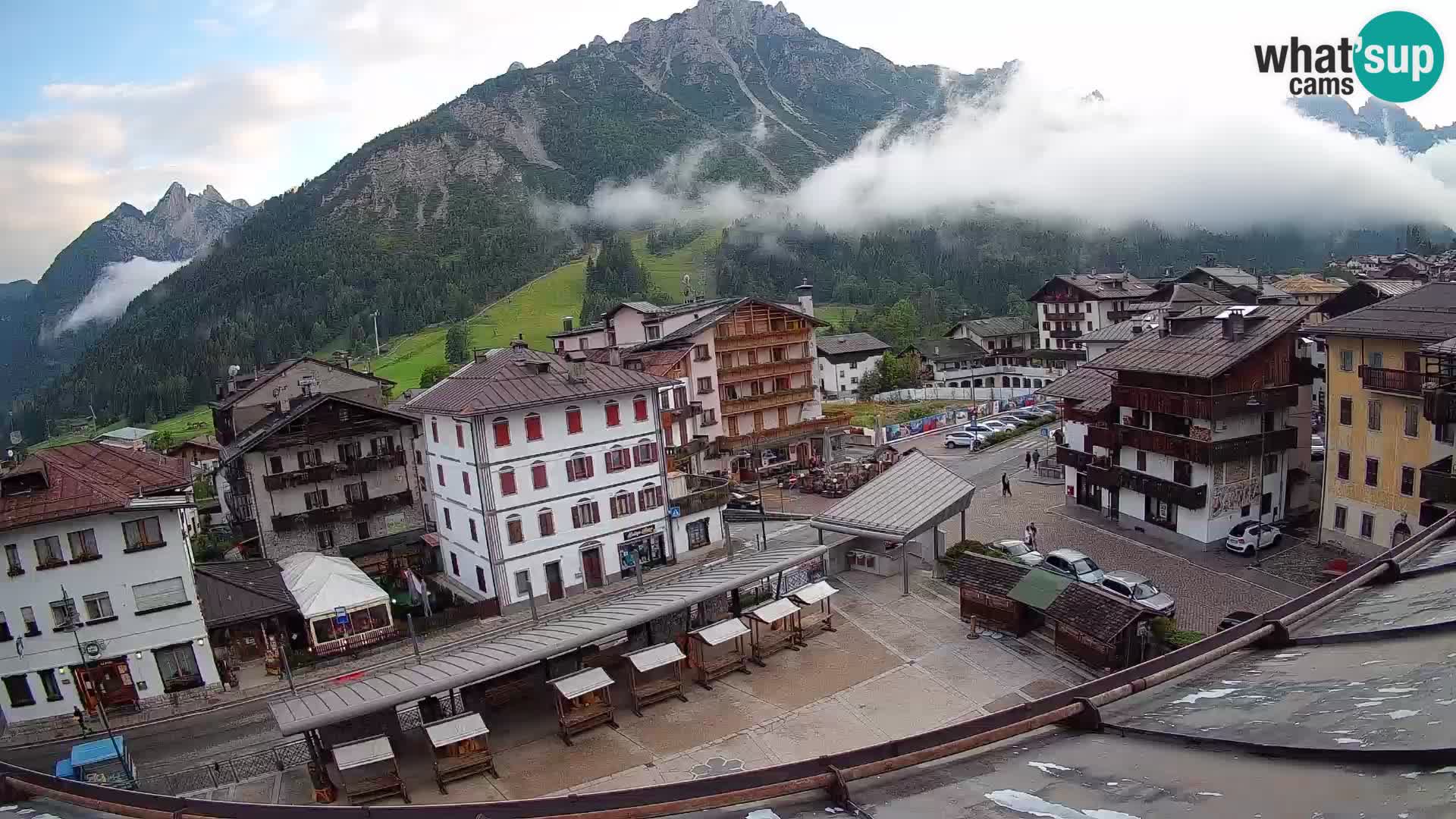 Hauptplatz von Forni di Sopra