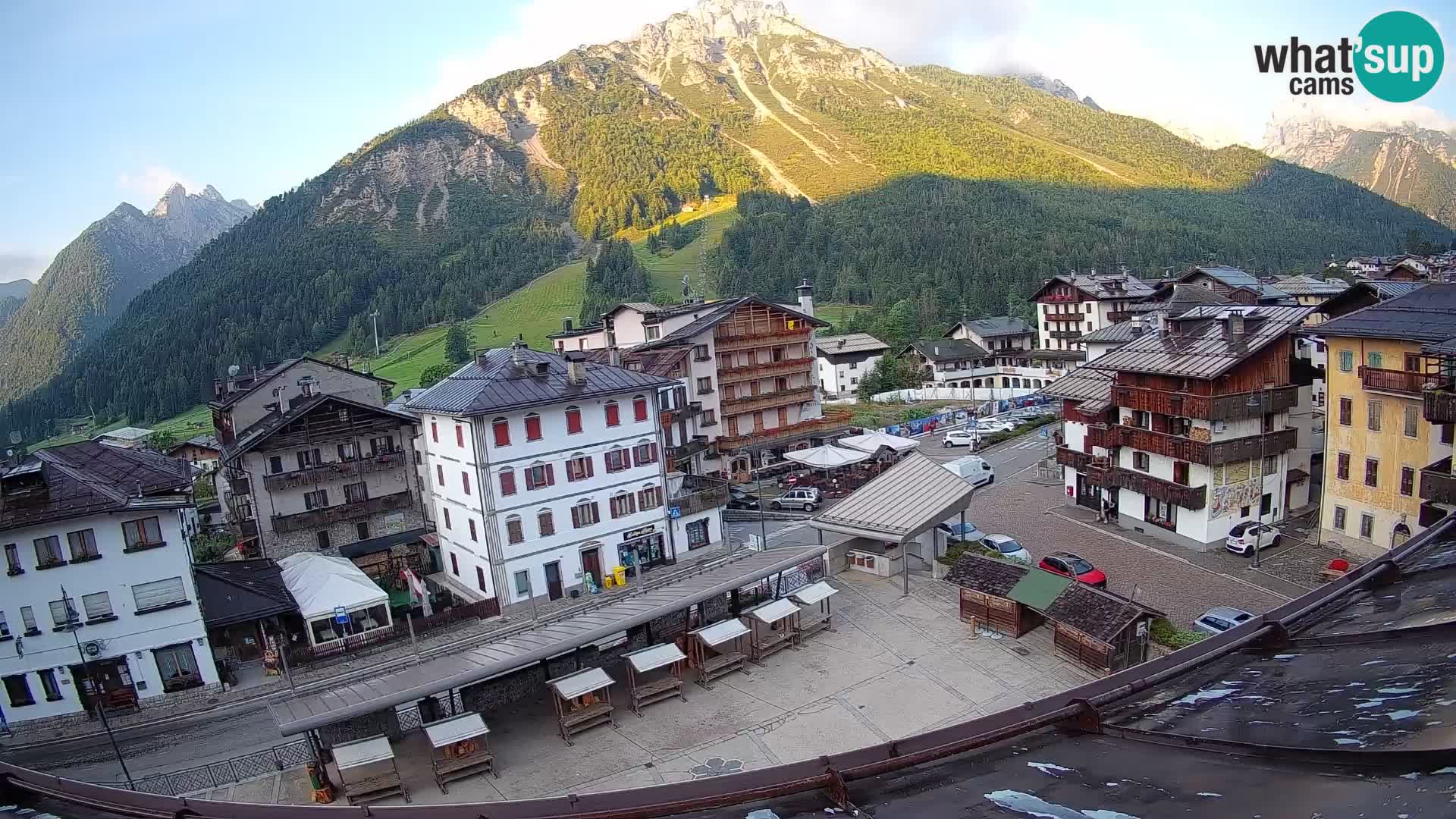 Hauptplatz von Forni di Sopra