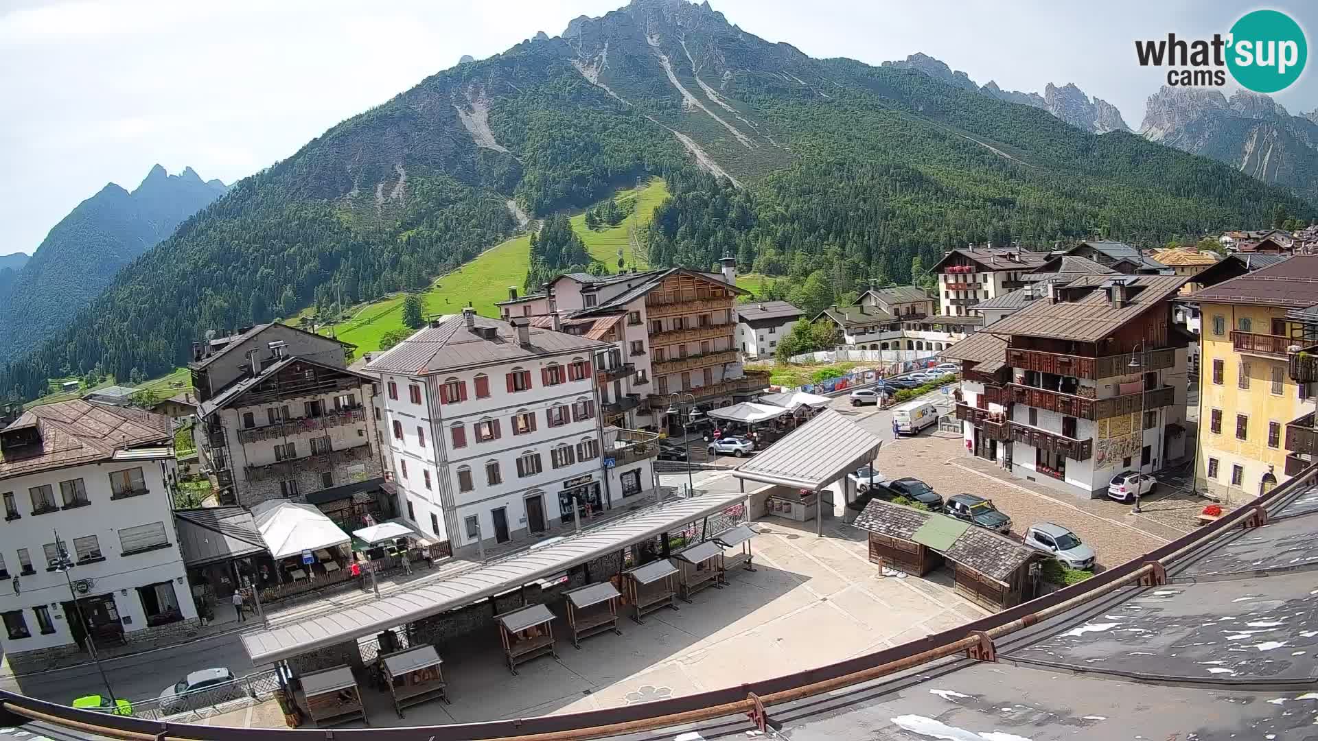 Forni di Sopra main square
