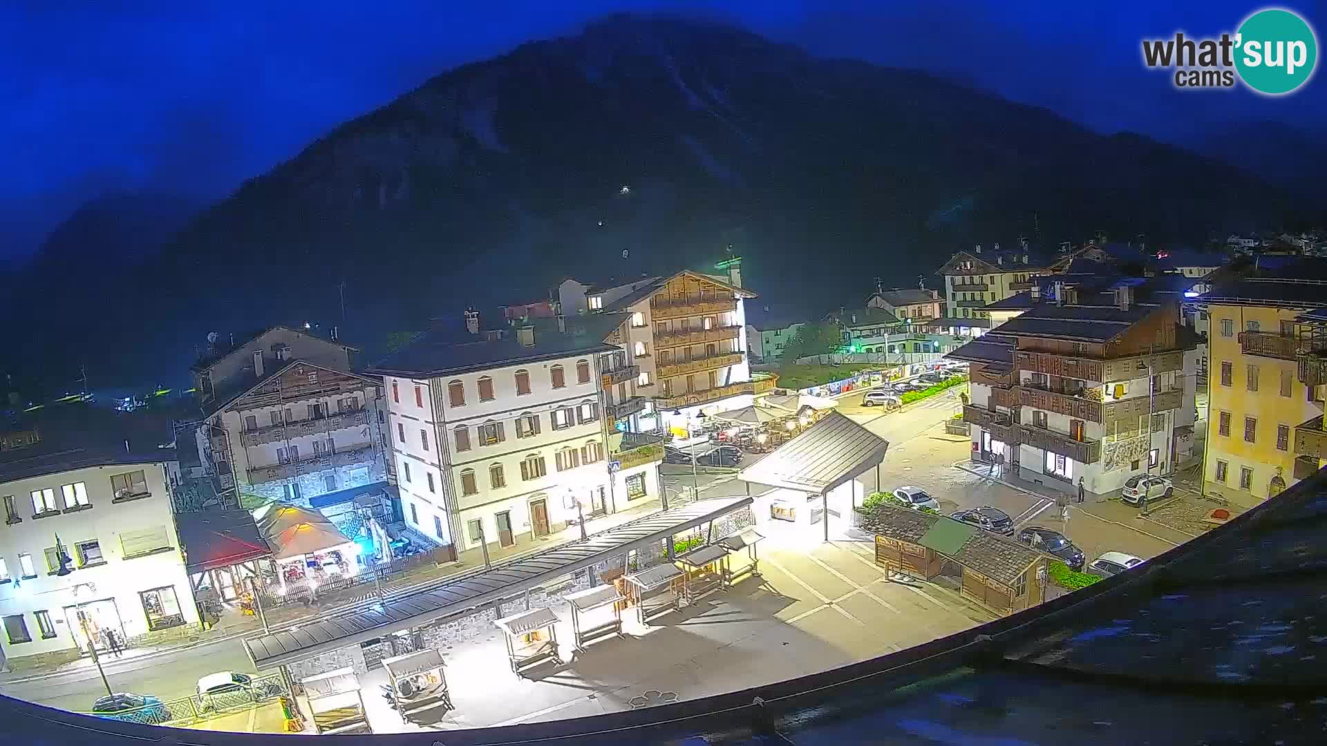 Hauptplatz von Forni di Sopra