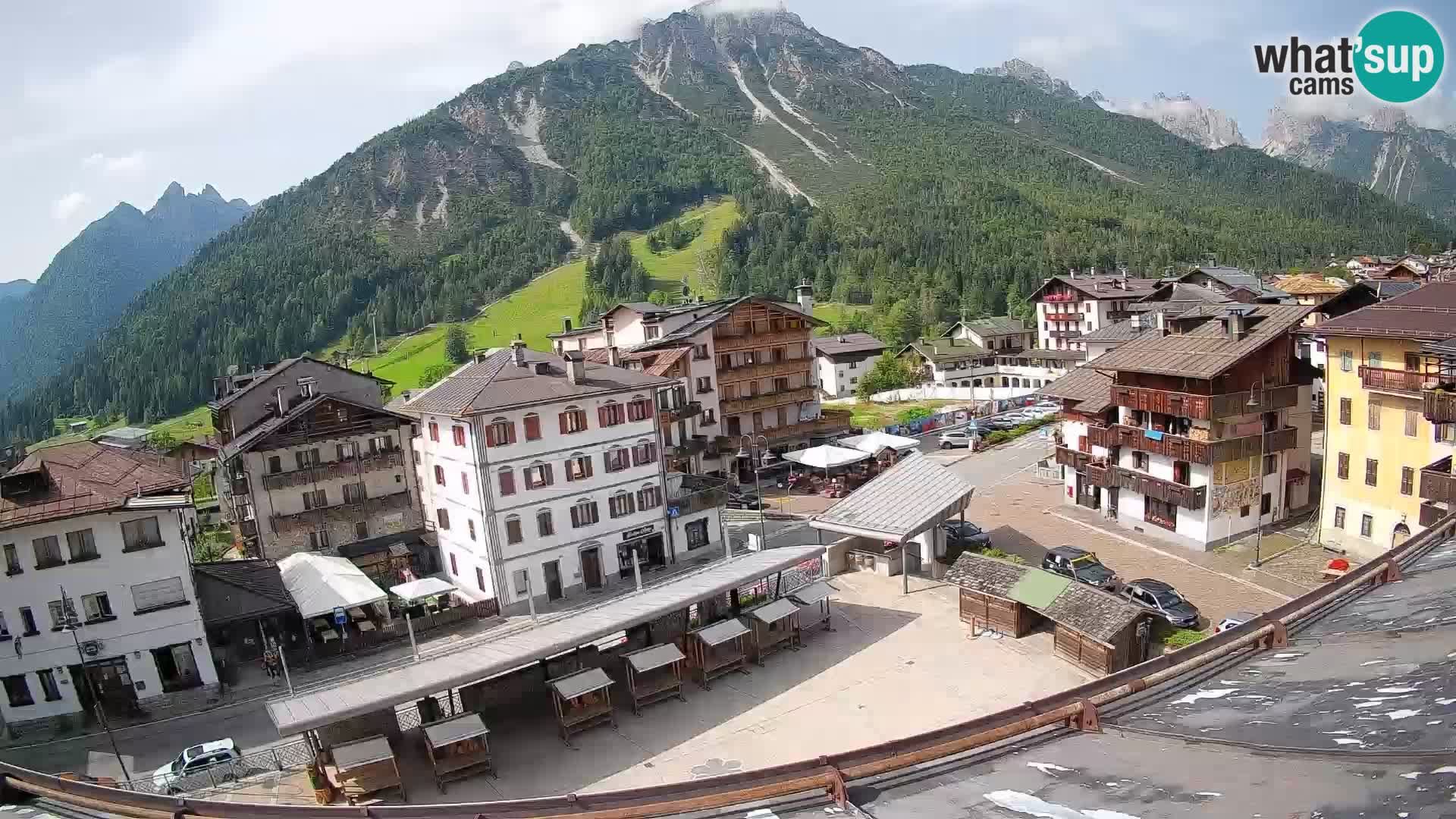 Hauptplatz von Forni di Sopra