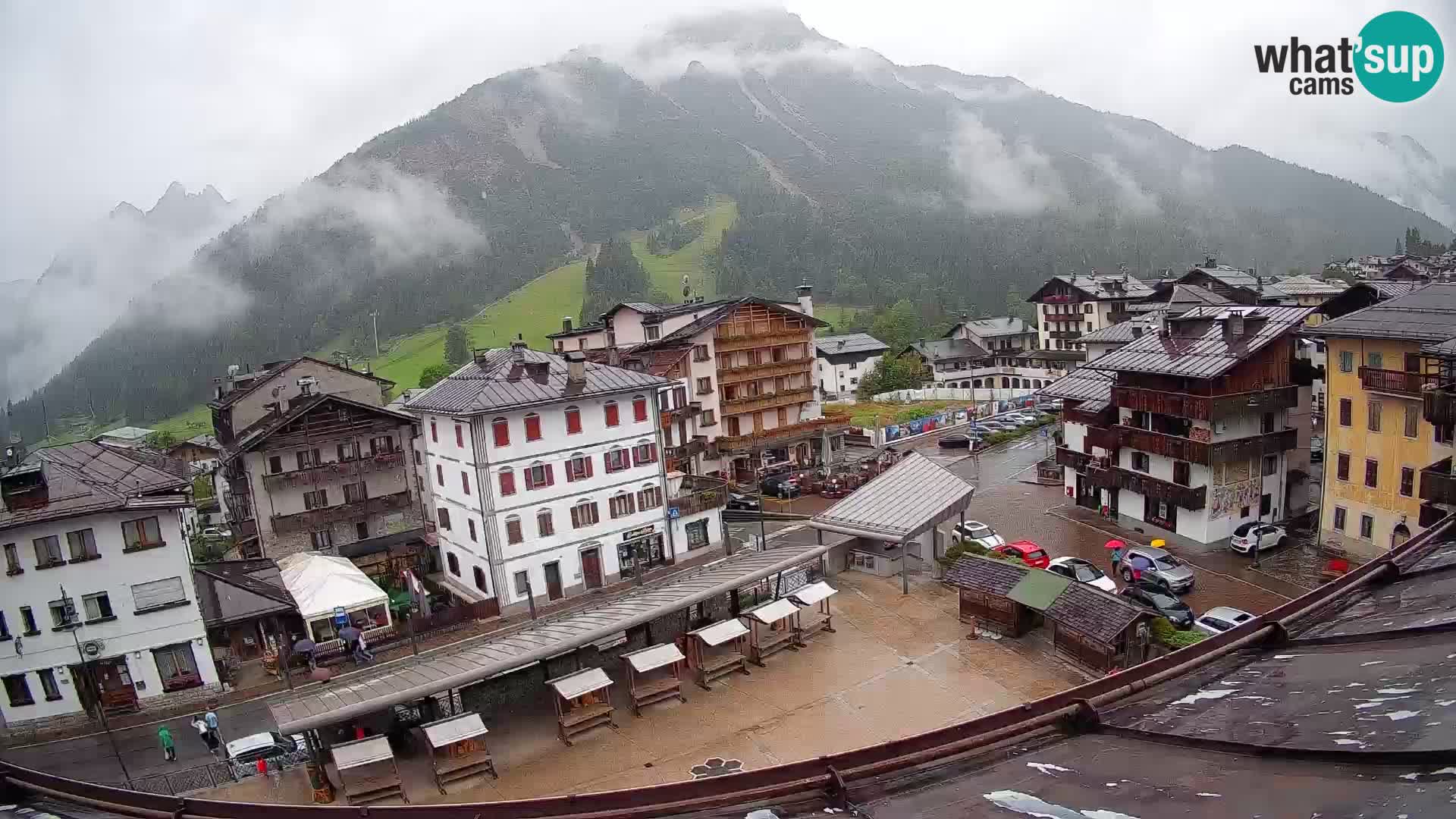 Hauptplatz von Forni di Sopra