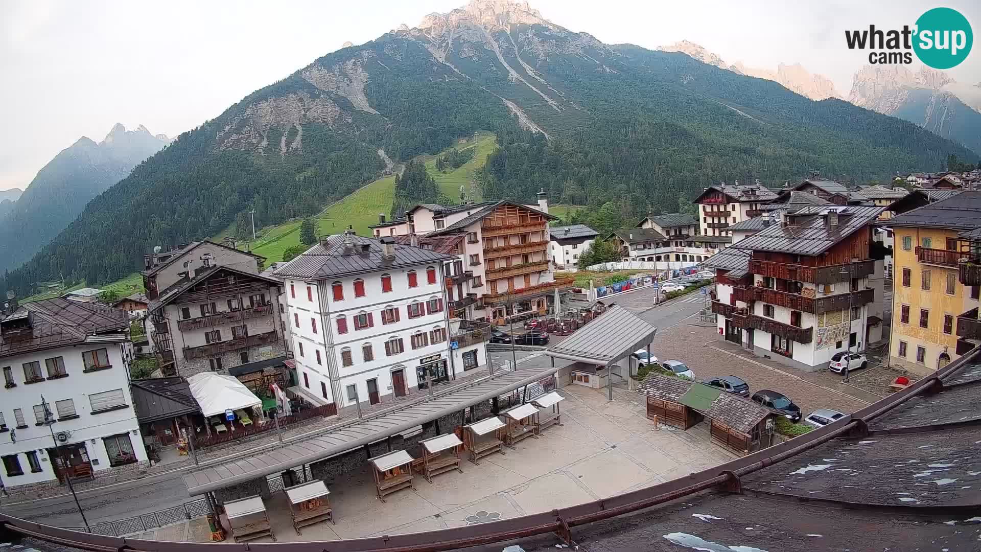Hauptplatz von Forni di Sopra