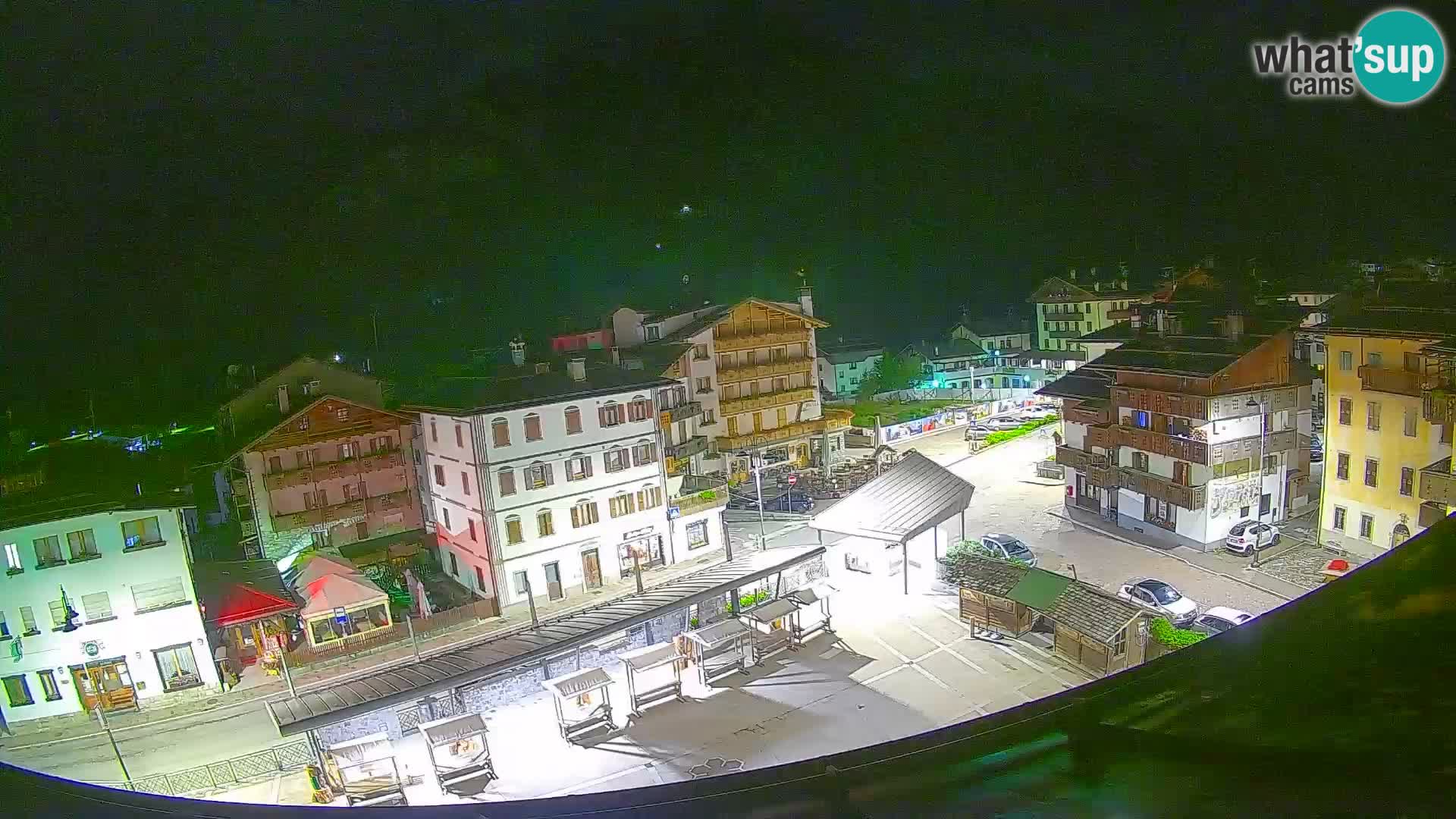 Hauptplatz von Forni di Sopra