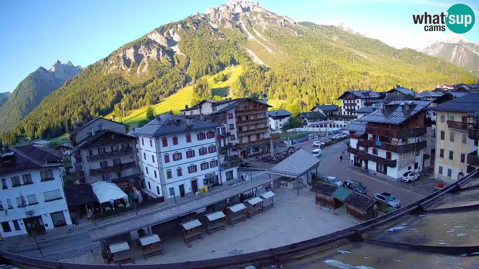 Hauptplatz von Forni di Sopra