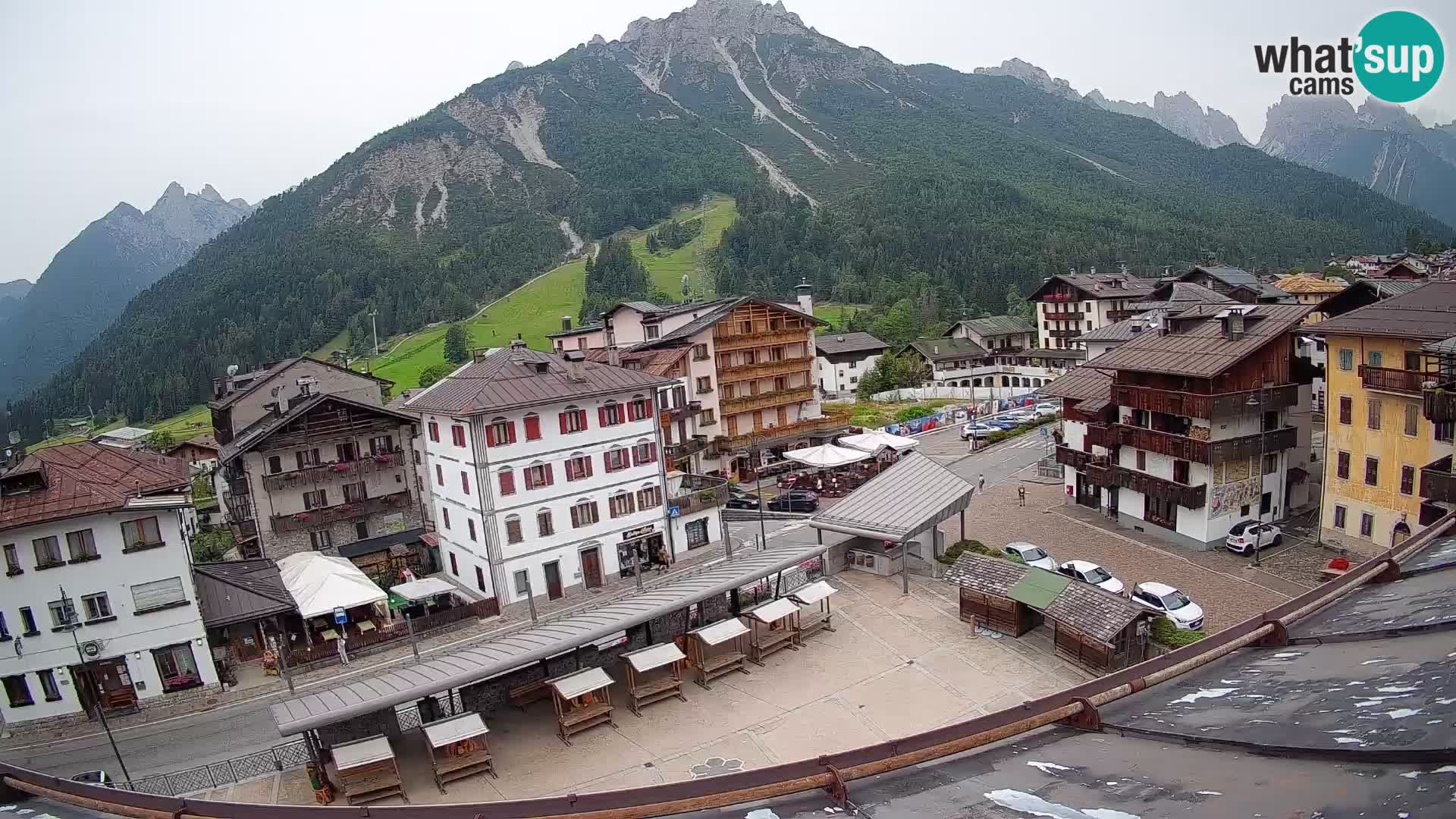 Hauptplatz von Forni di Sopra