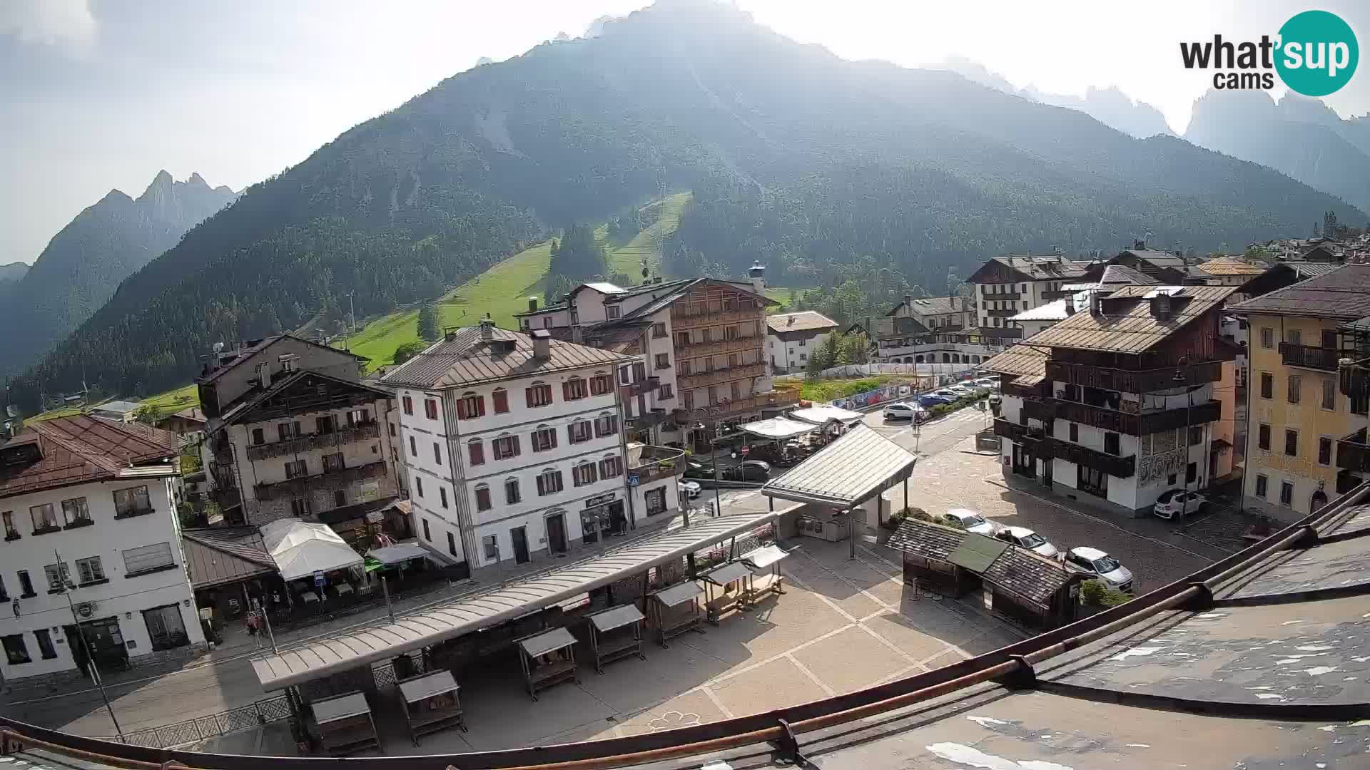Hauptplatz von Forni di Sopra