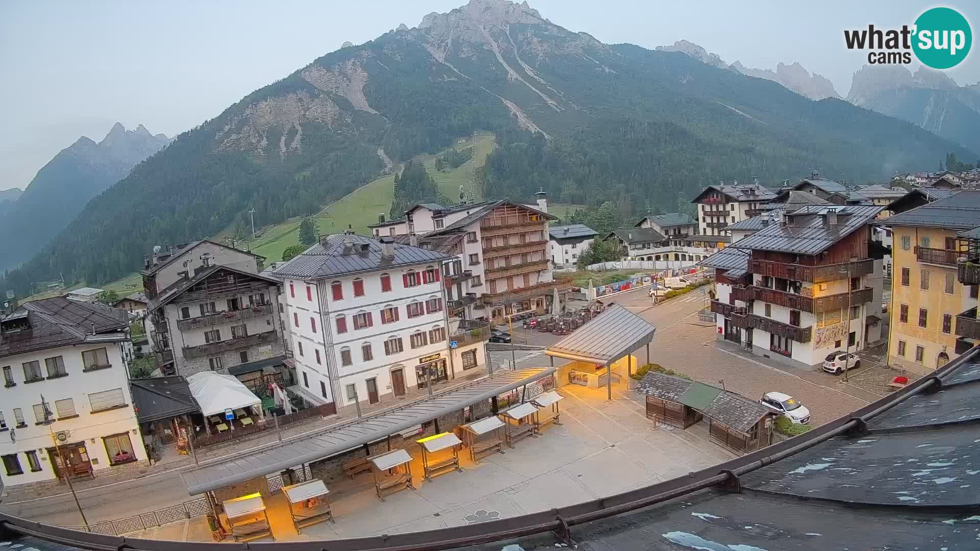 Hauptplatz von Forni di Sopra