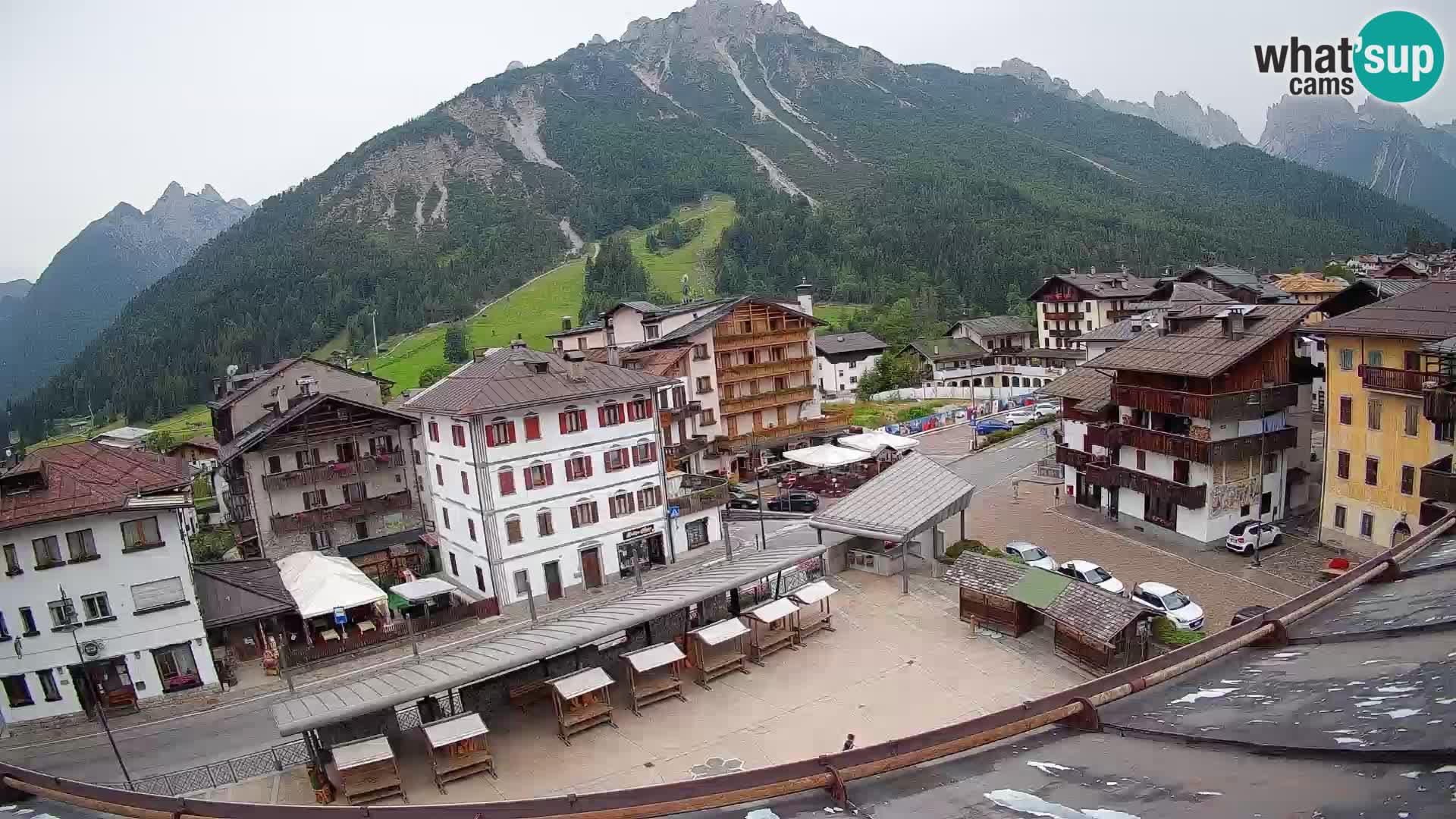 Hauptplatz von Forni di Sopra