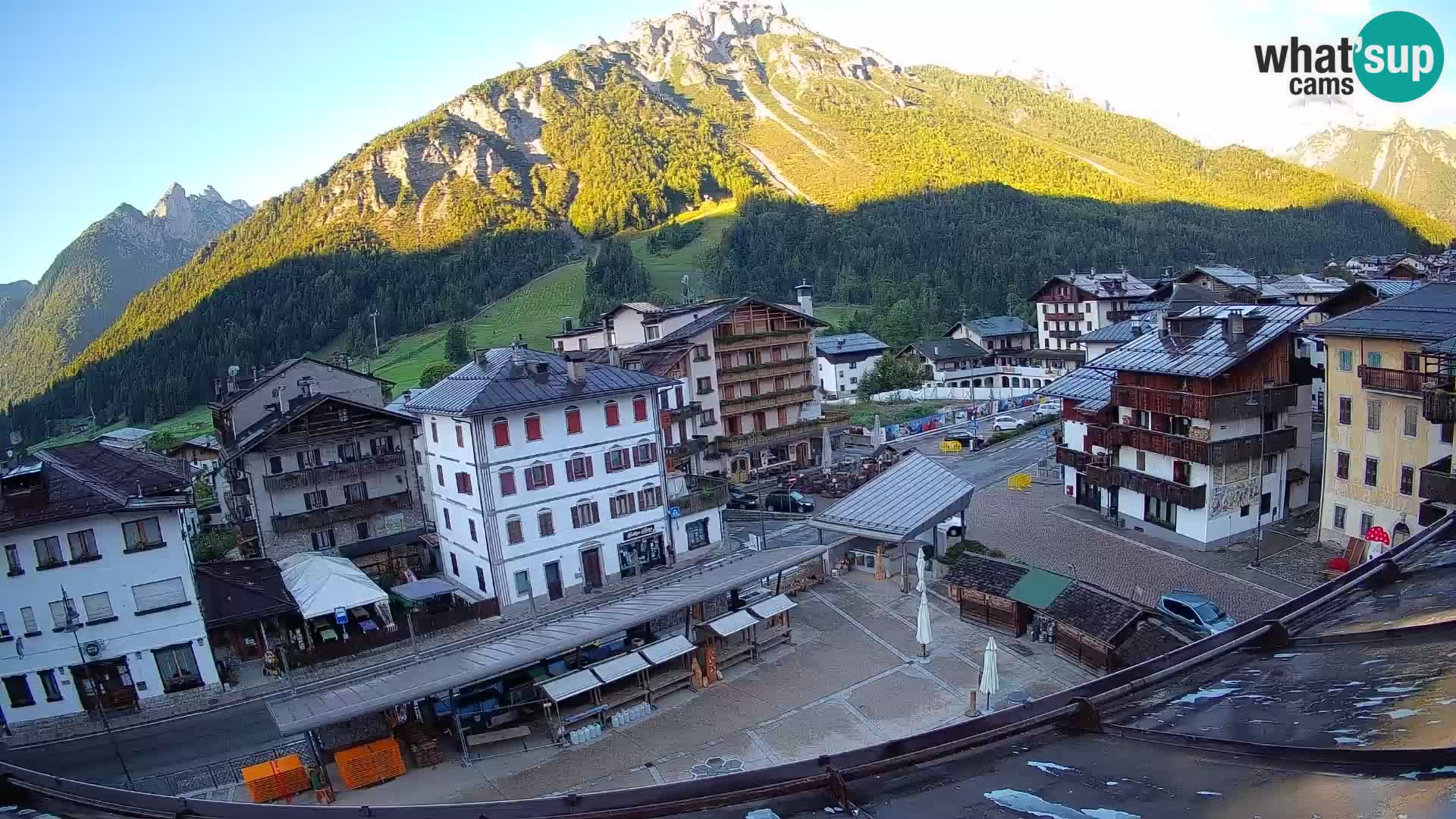 Hauptplatz von Forni di Sopra