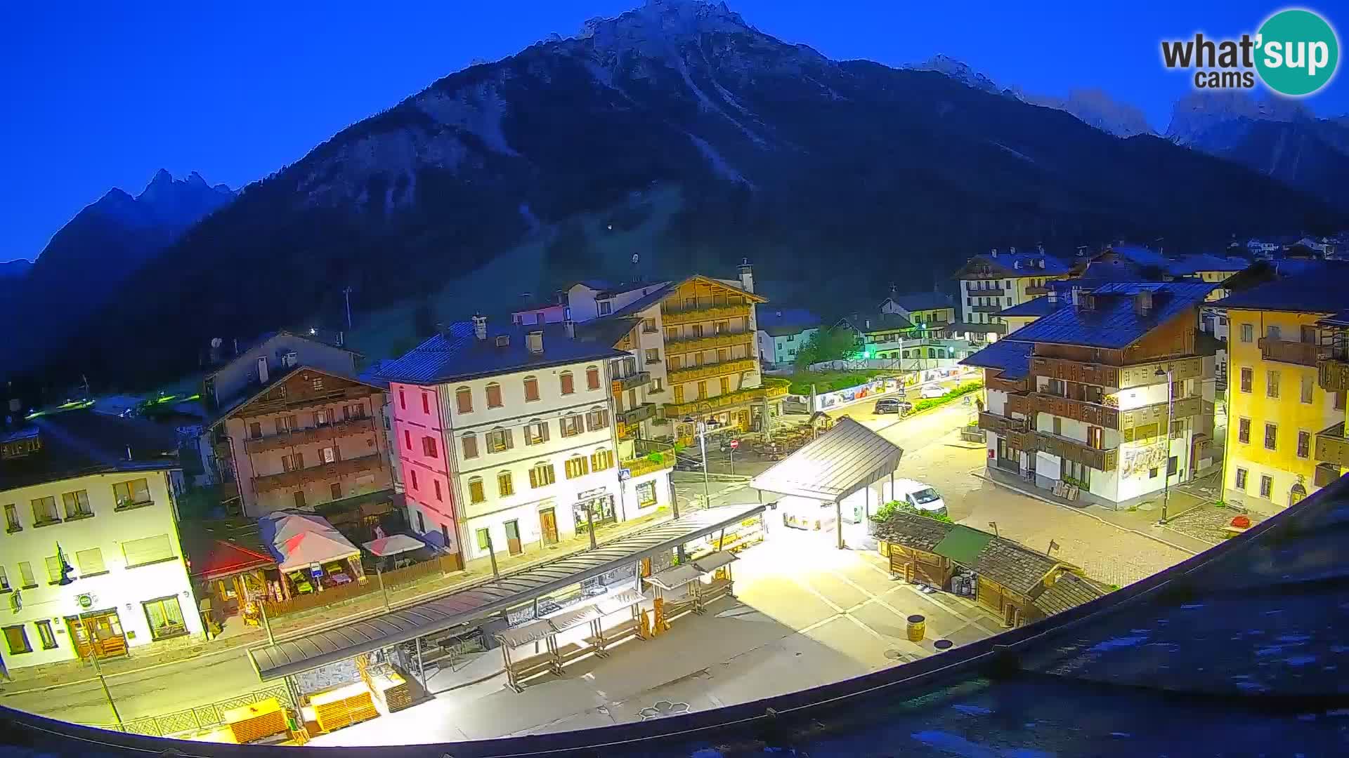 Hauptplatz von Forni di Sopra