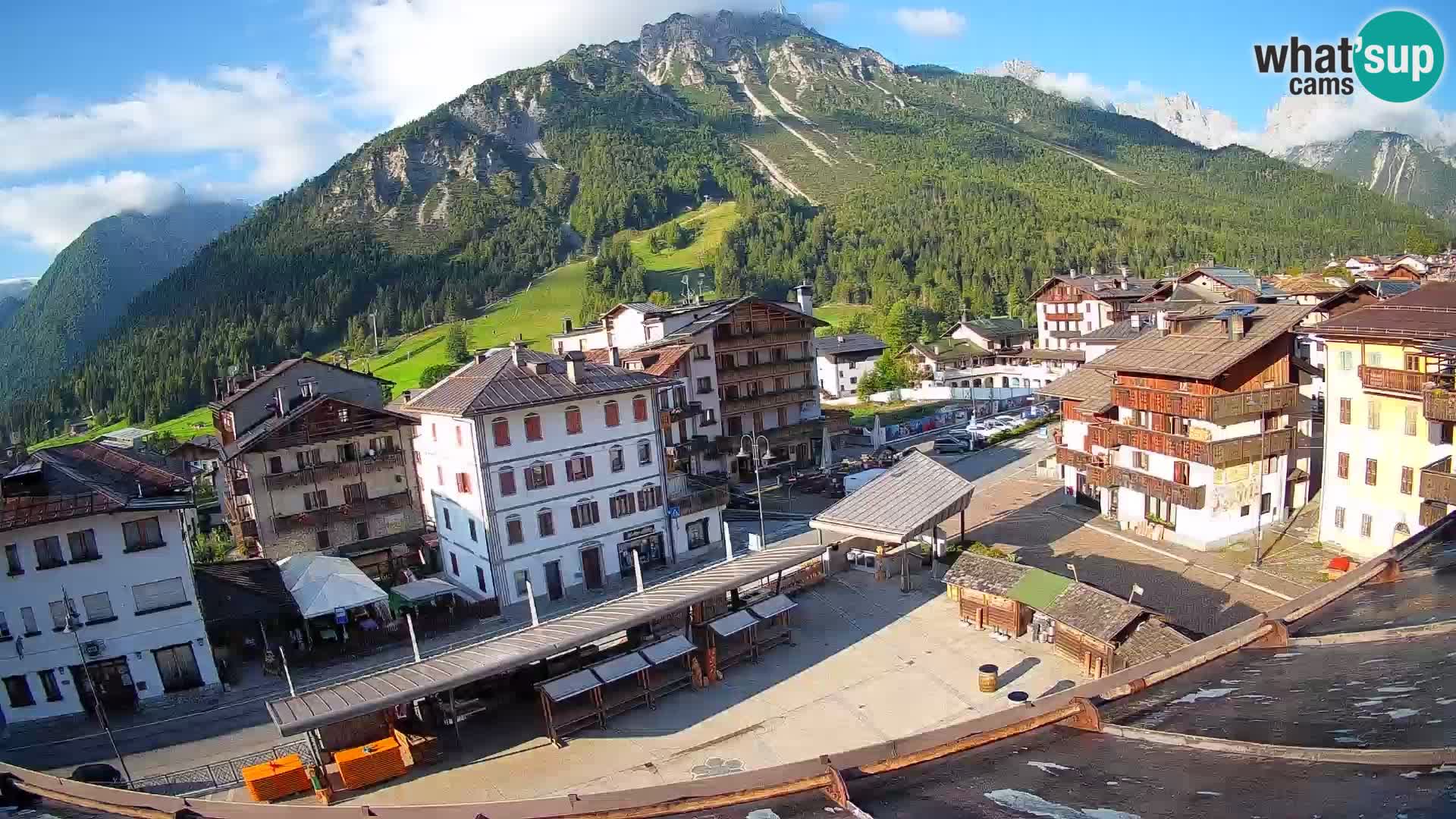 Hauptplatz von Forni di Sopra