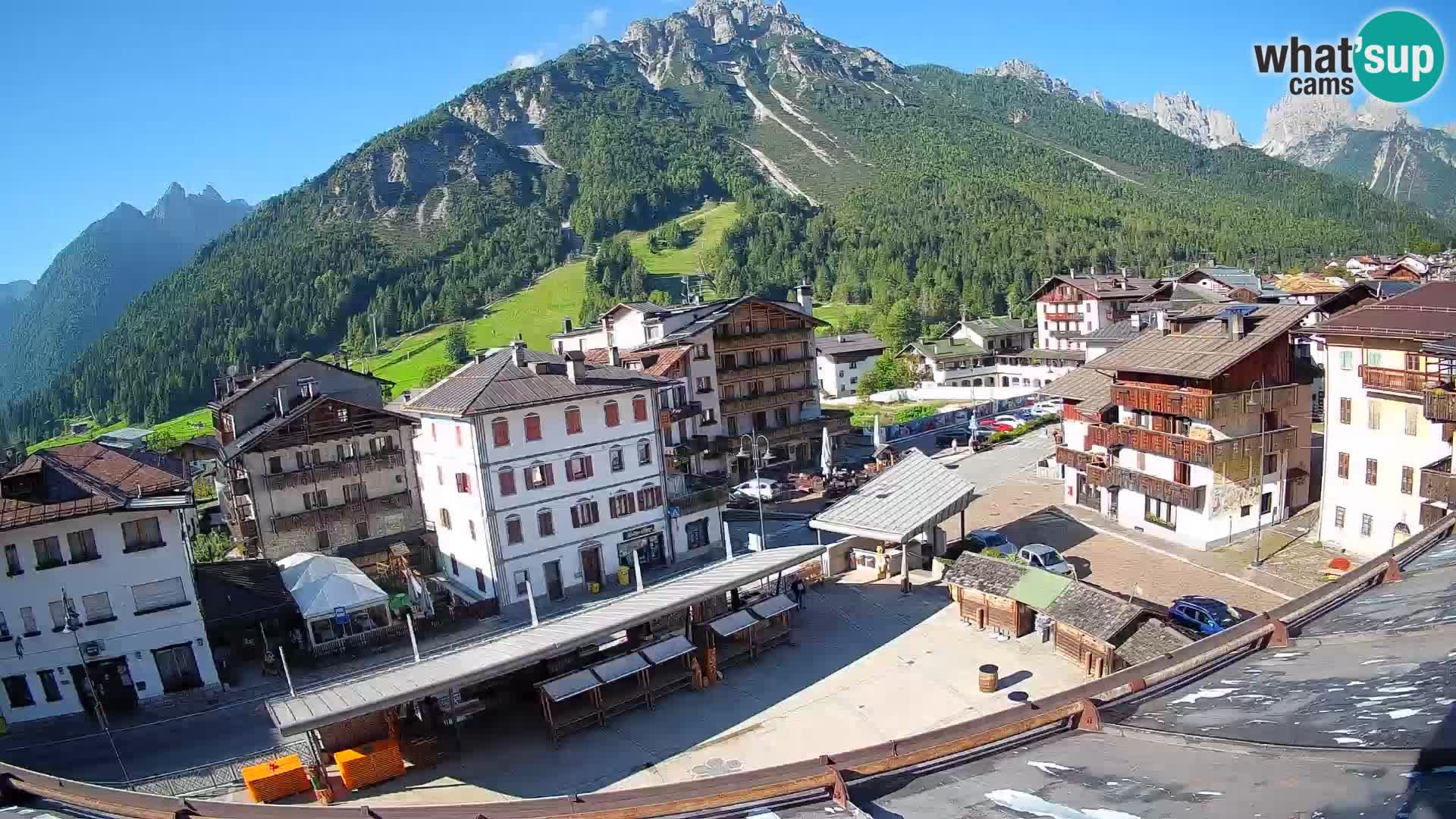 Hauptplatz von Forni di Sopra