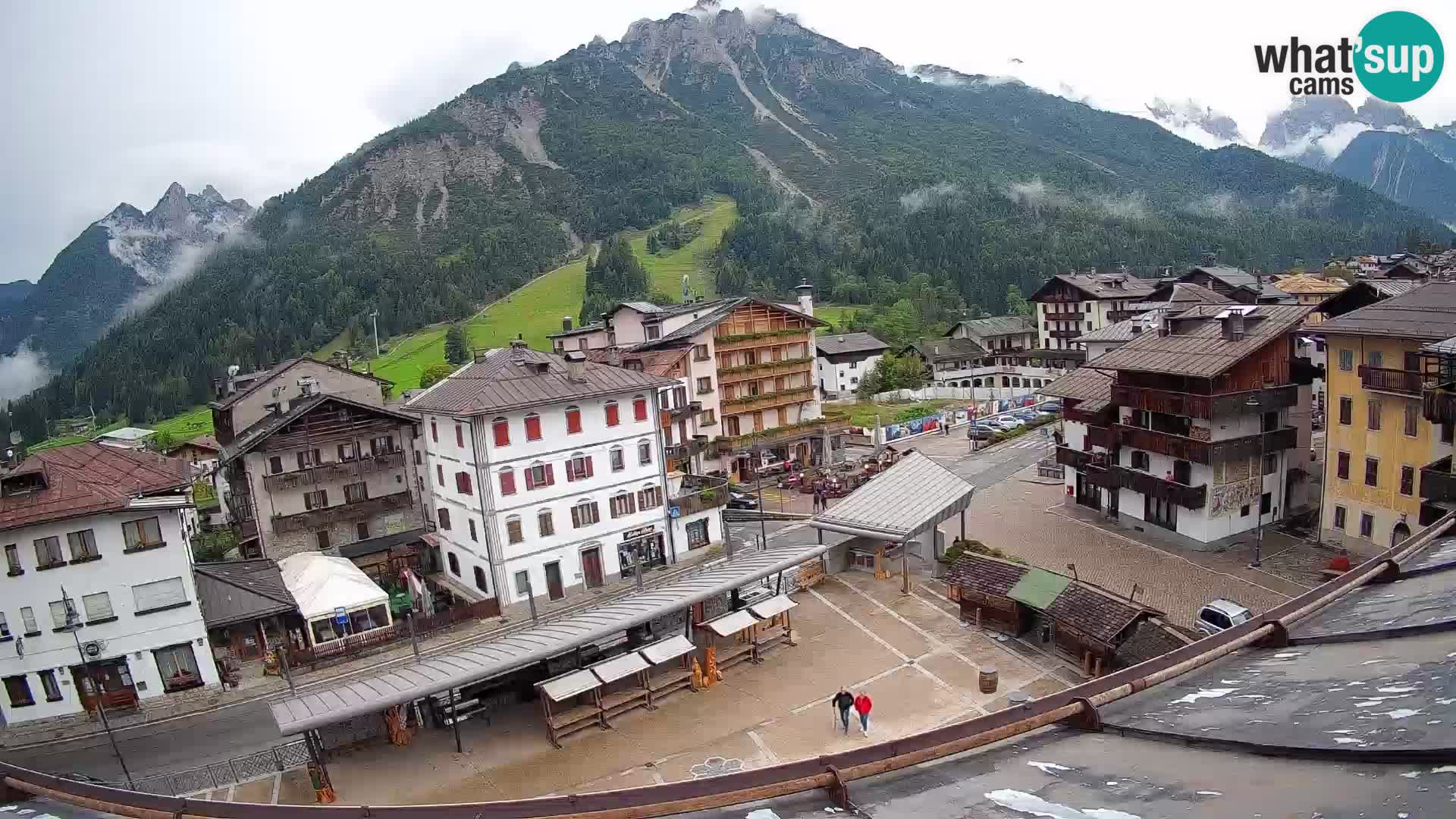 Hauptplatz von Forni di Sopra